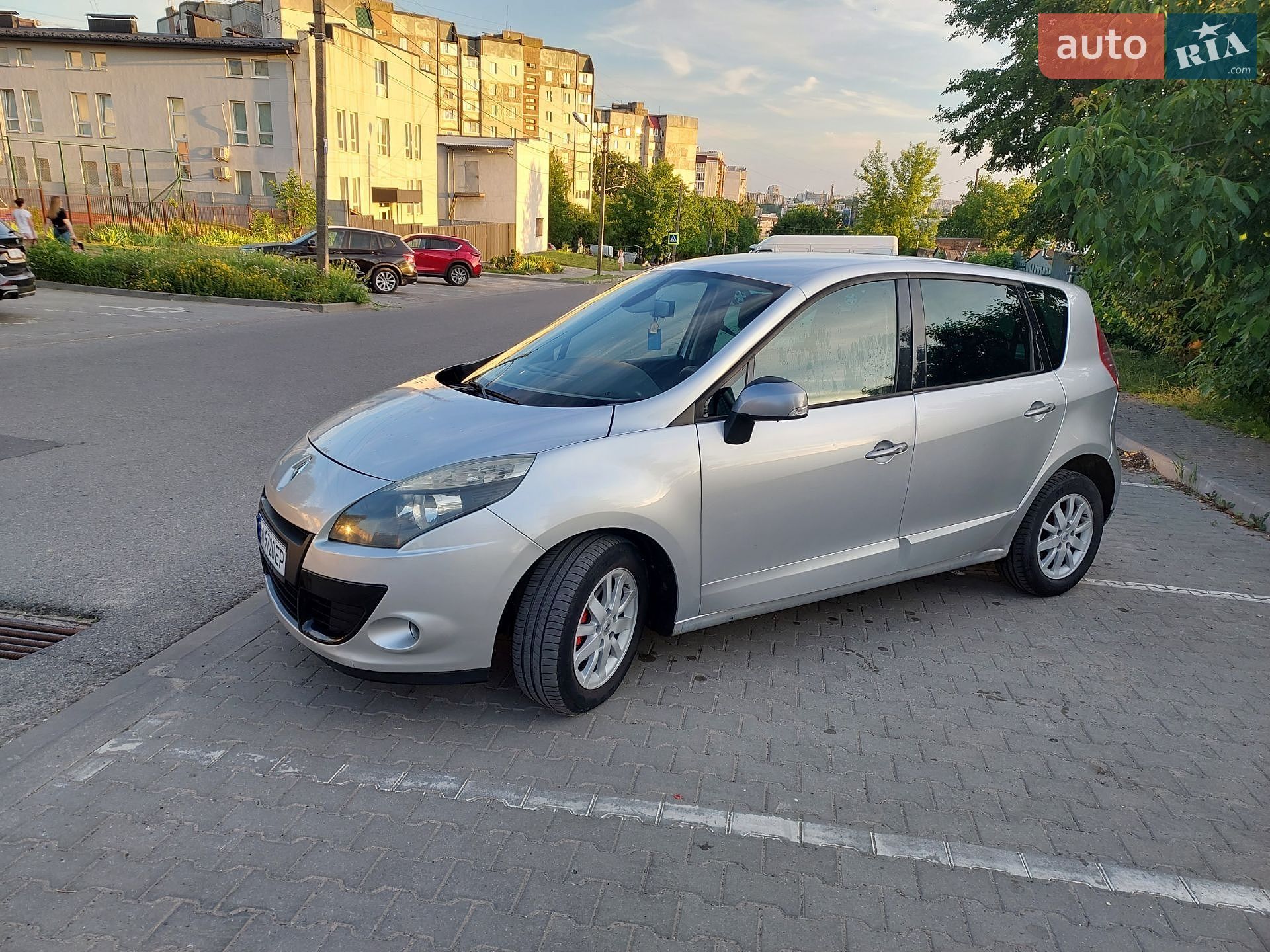 Renault Scenic 2011 VIN VF1JZ3G0D45108355 фото оголошення 3 з 20