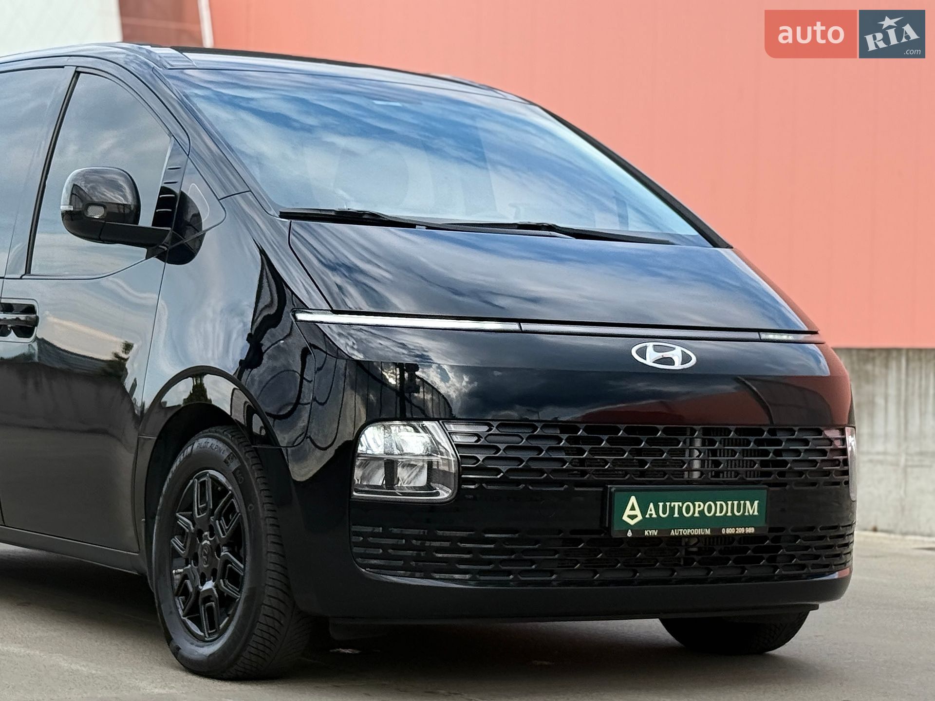 Hyundai Staria 2023 VIN KMHYC811BPU100658 фото оголошення 8 з 58
