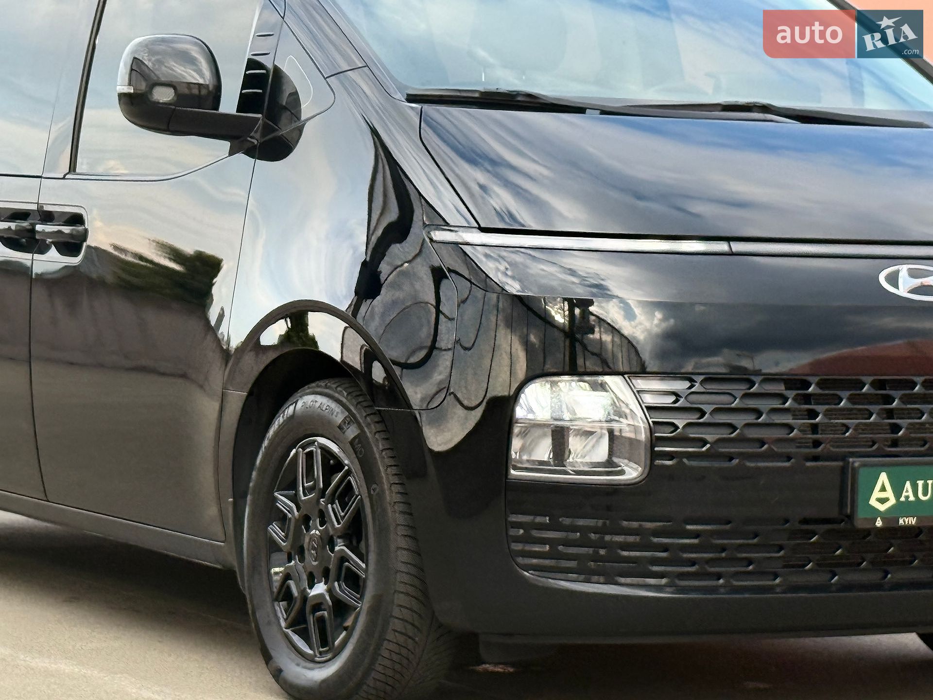Hyundai Staria 2023 VIN KMHYC811BPU100658 фото оголошення 9 з 58