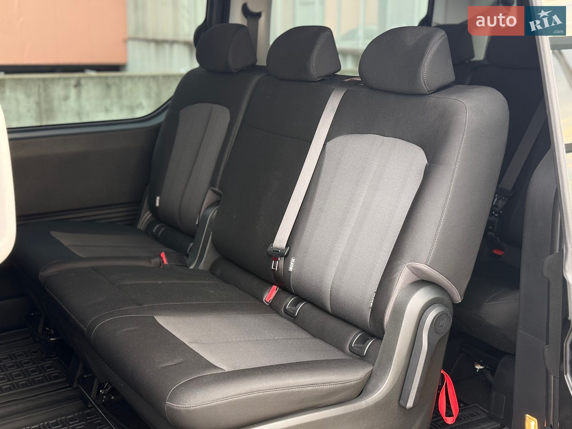 Hyundai Staria 2023 VIN KMHYC811BPU100658 фото оголошення 17 з 58