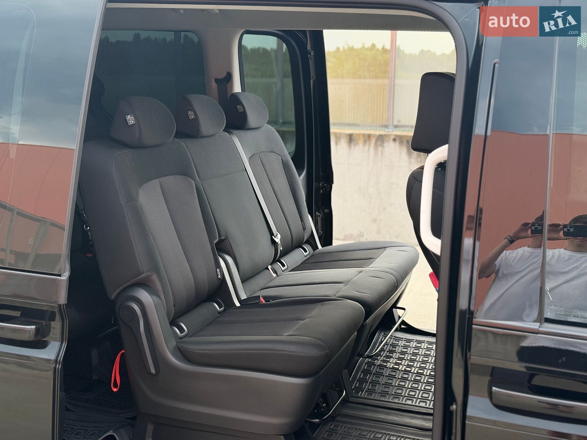 Hyundai Staria 2023 VIN KMHYC811BPU100658 фото оголошення 18 з 58