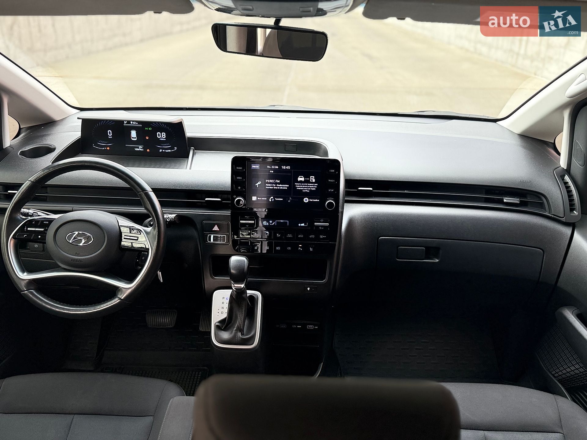 Hyundai Staria 2023 VIN KMHYC811BPU100658 фото оголошення 21 з 58