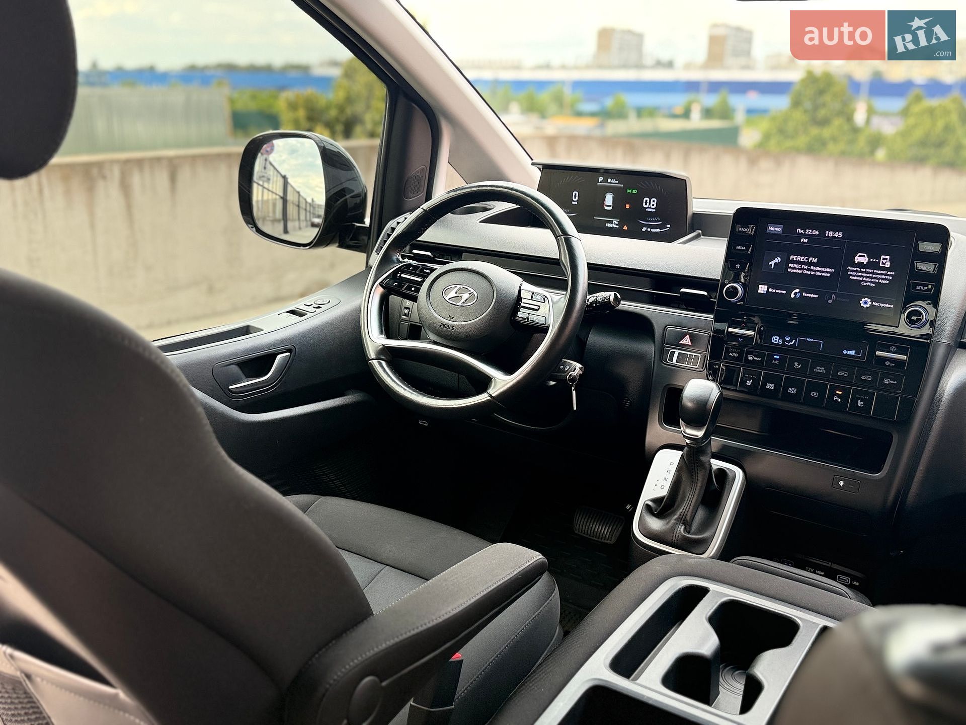 Hyundai Staria 2023 VIN KMHYC811BPU100658 фото оголошення 22 з 58