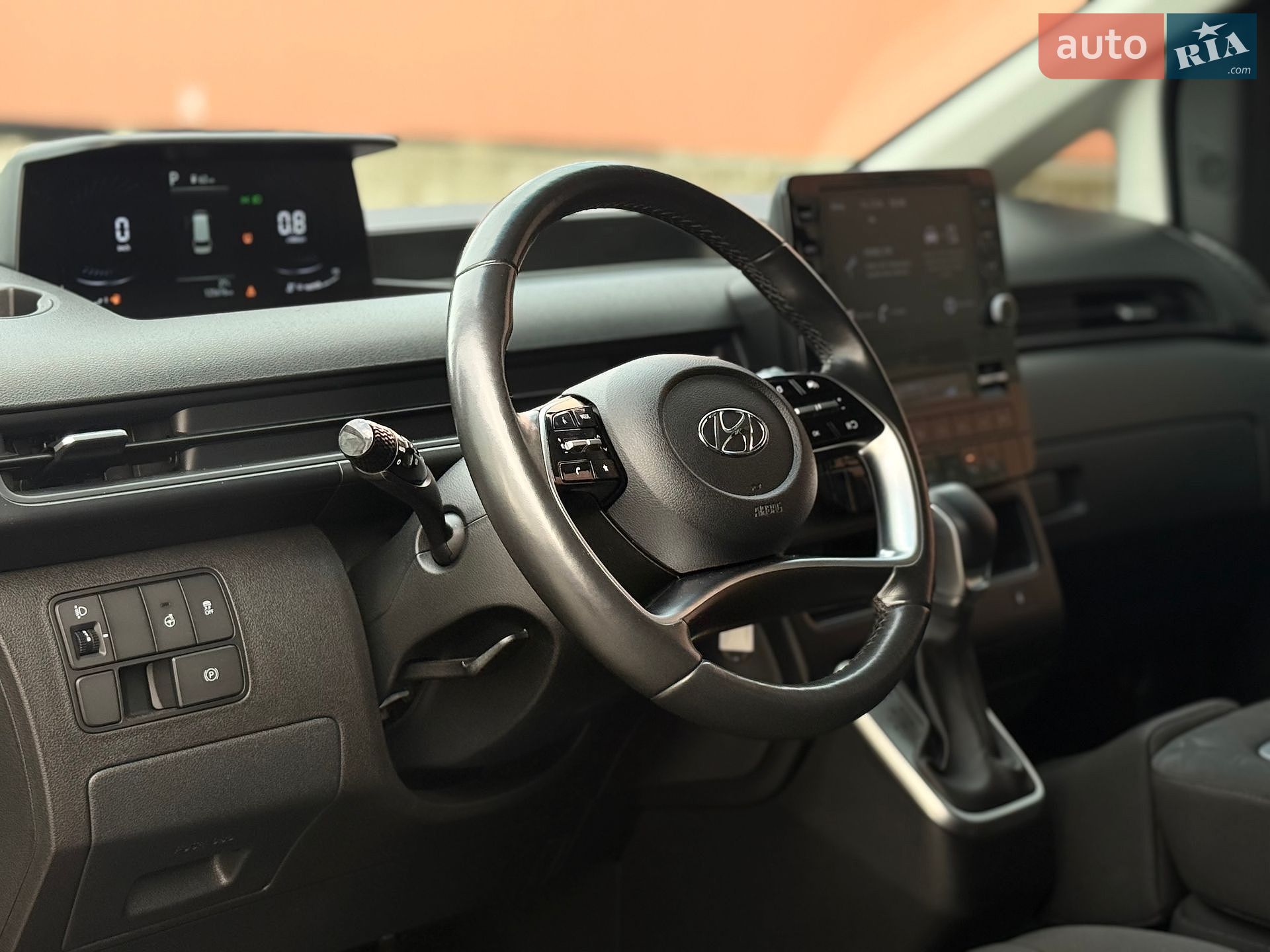 Hyundai Staria 2023 VIN KMHYC811BPU100658 фото оголошення 27 з 58
