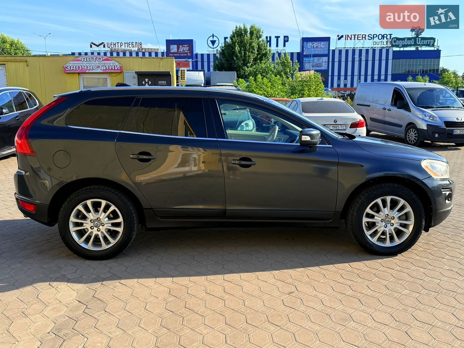 Volvo XC60 2009 VIN YV4992DZ2A2086416 фото оголошення 9 з 60