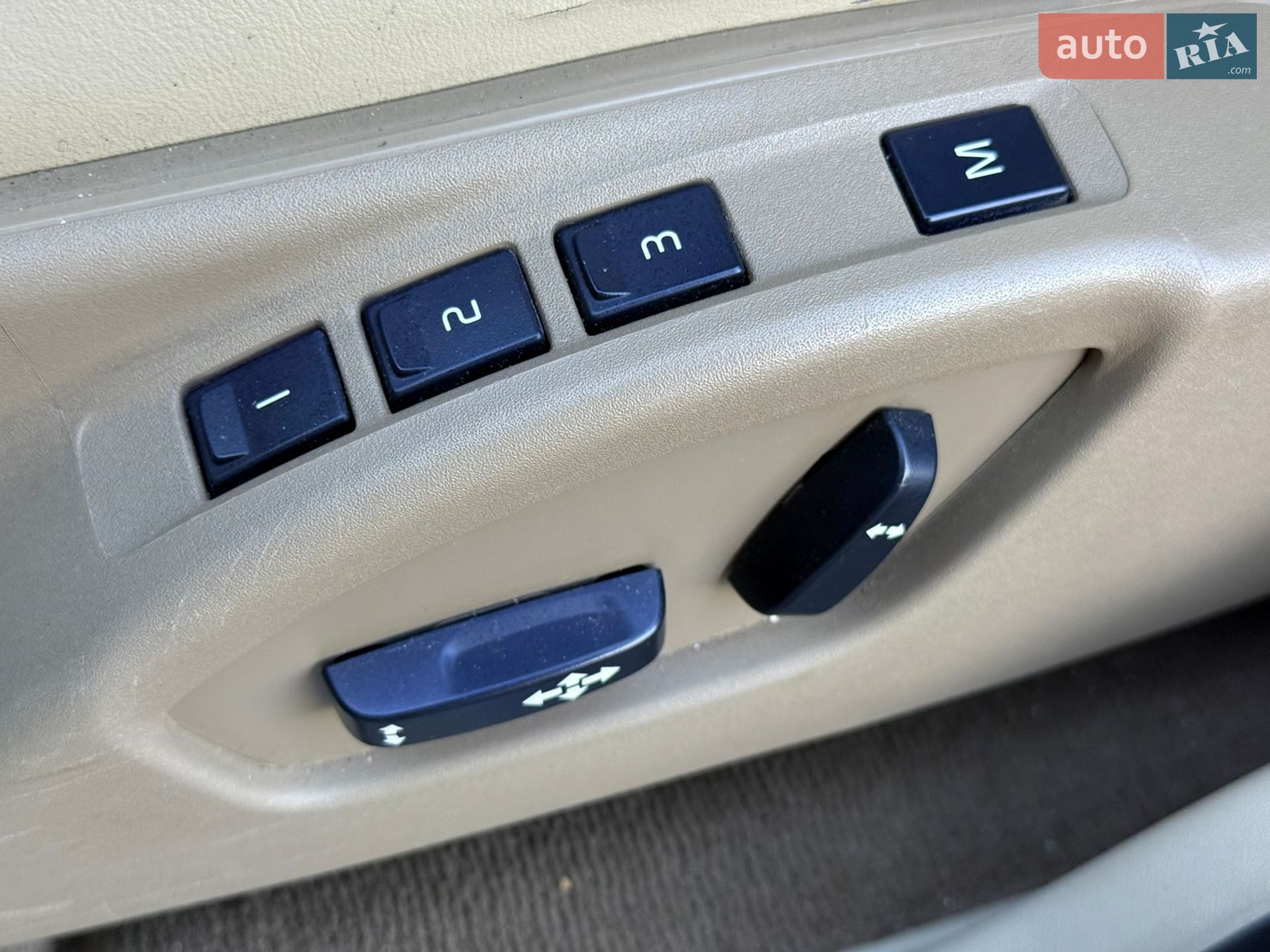 Volvo XC60 2009 VIN YV4992DZ2A2086416 фото оголошення 33 з 60