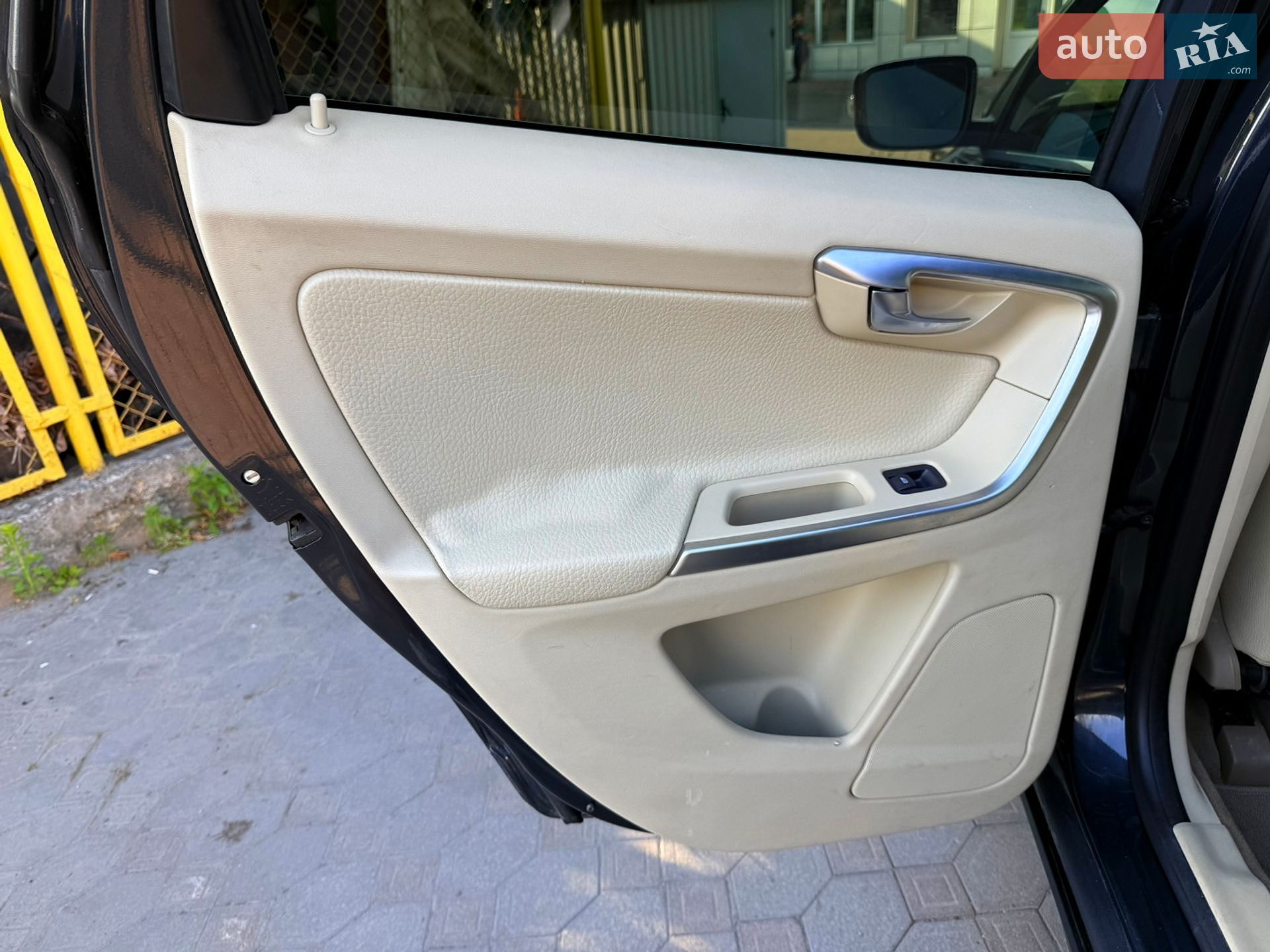 Volvo XC60 2009 VIN YV4992DZ2A2086416 фото оголошення 36 з 60