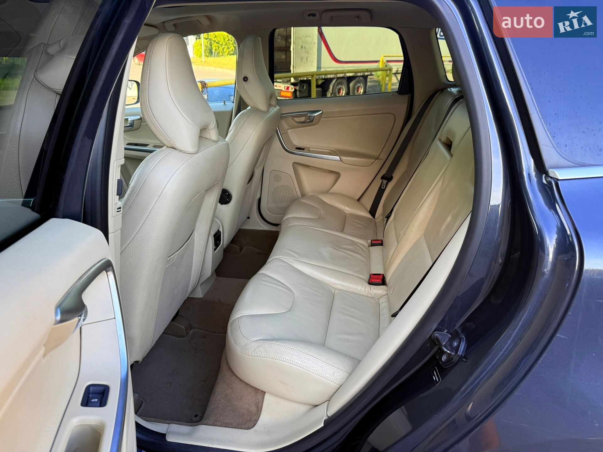 Volvo XC60 2009 VIN YV4992DZ2A2086416 фото оголошення 37 з 60