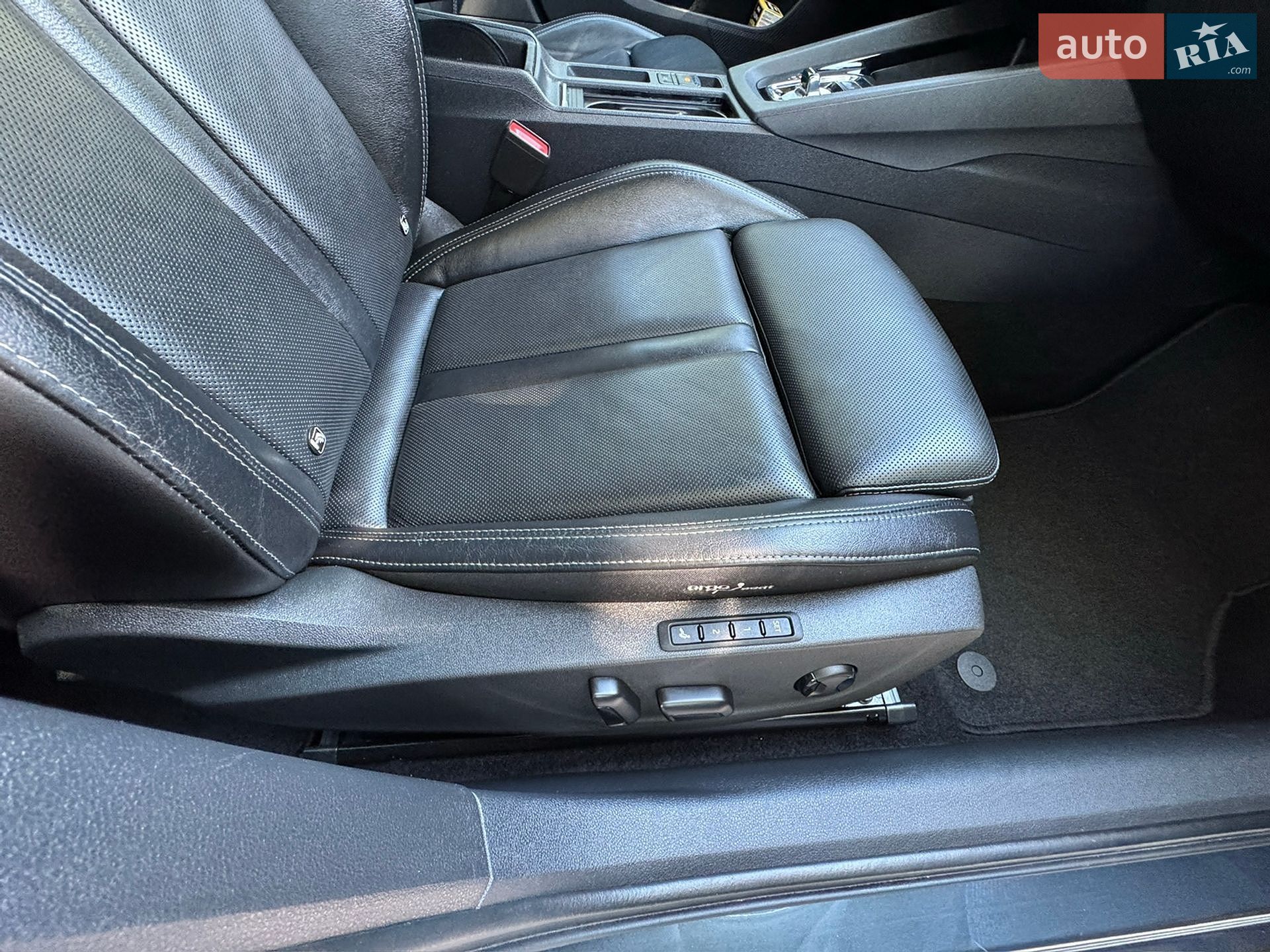 Skoda Octavia 2020 VIN TMBJJ9NX2MY007339 фото оголошення 23 з 33