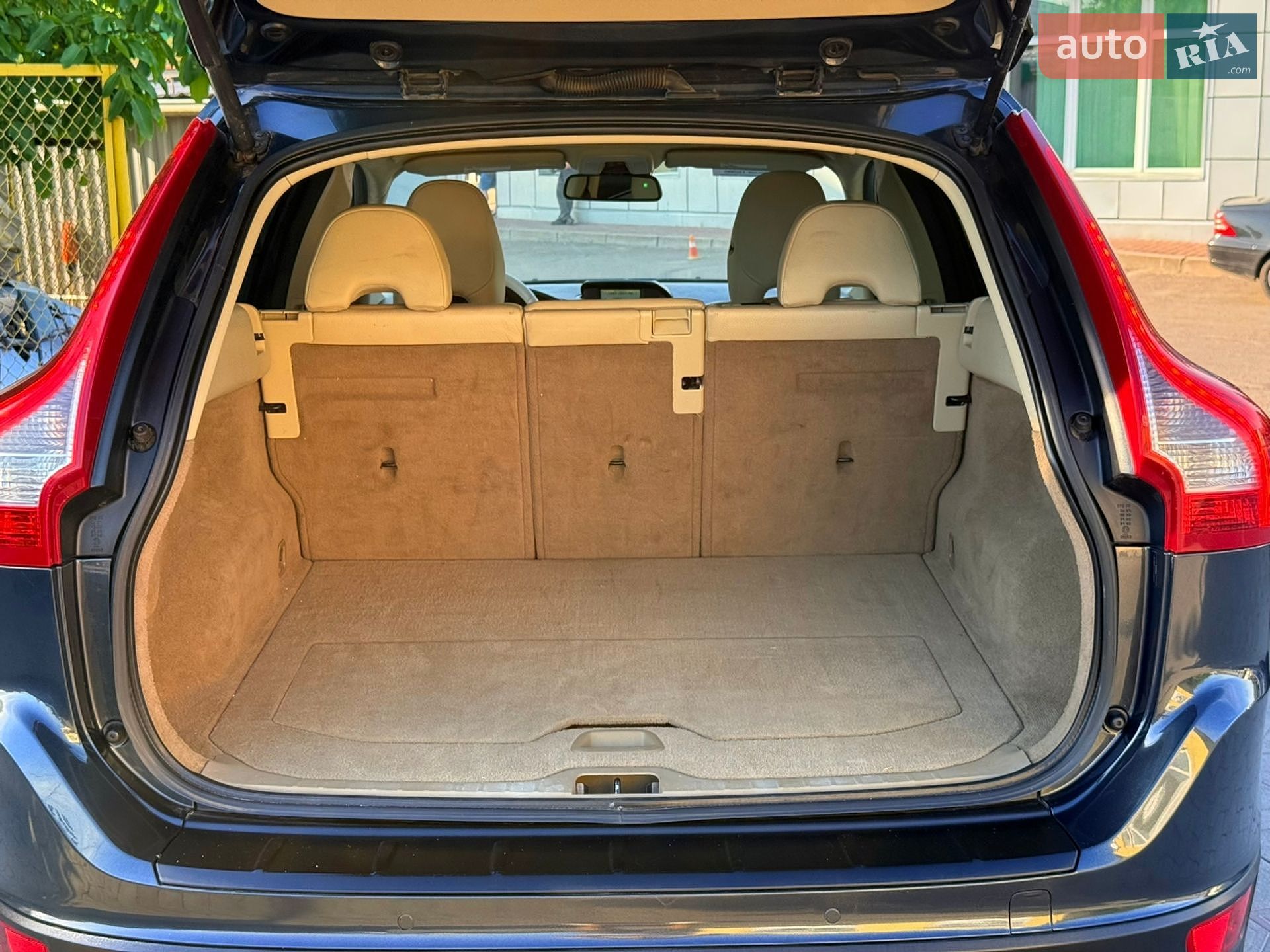 Volvo XC60 2009 VIN YV4992DZ2A2086416 фото оголошення 40 з 60