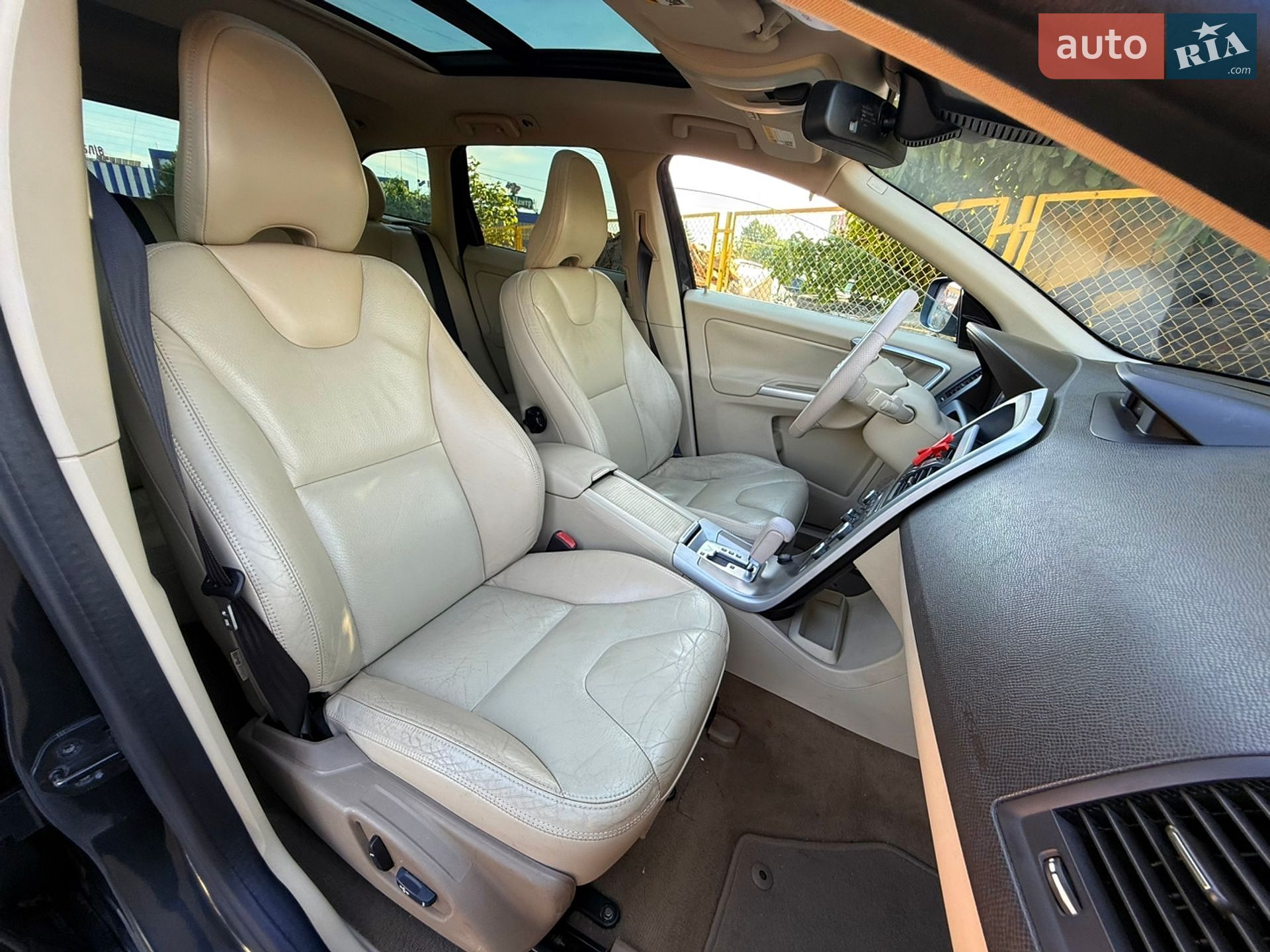 Volvo XC60 2009 VIN YV4992DZ2A2086416 фото оголошення 49 з 60