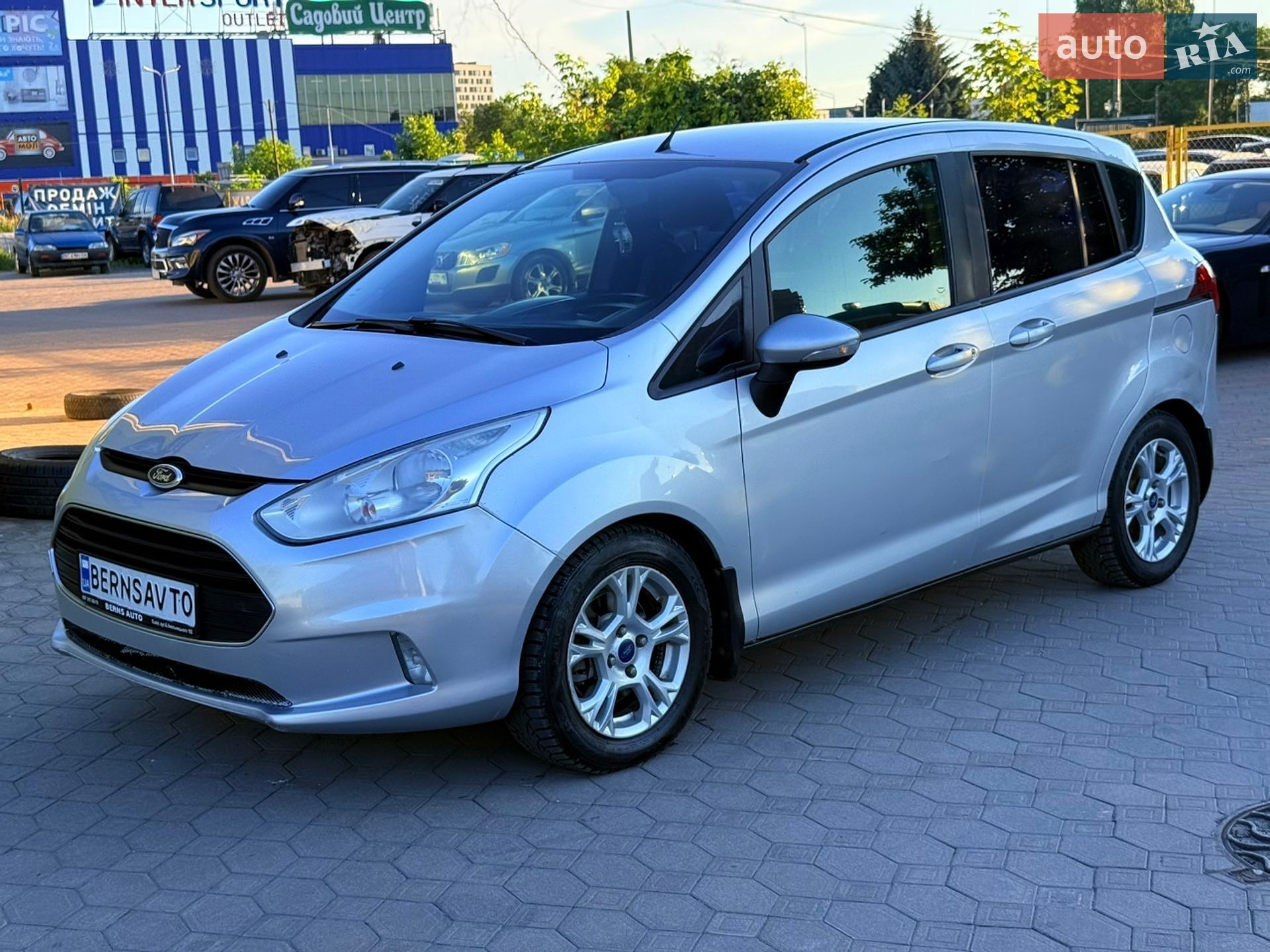 Ford B-Max 2013 VIN WF0KXXERJKDR70201 фото оголошення 3 з 50