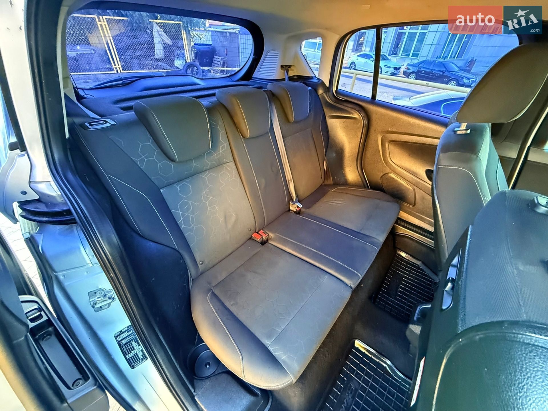 Ford B-Max 2013 VIN WF0KXXERJKDR70201 фото оголошення 30 з 50