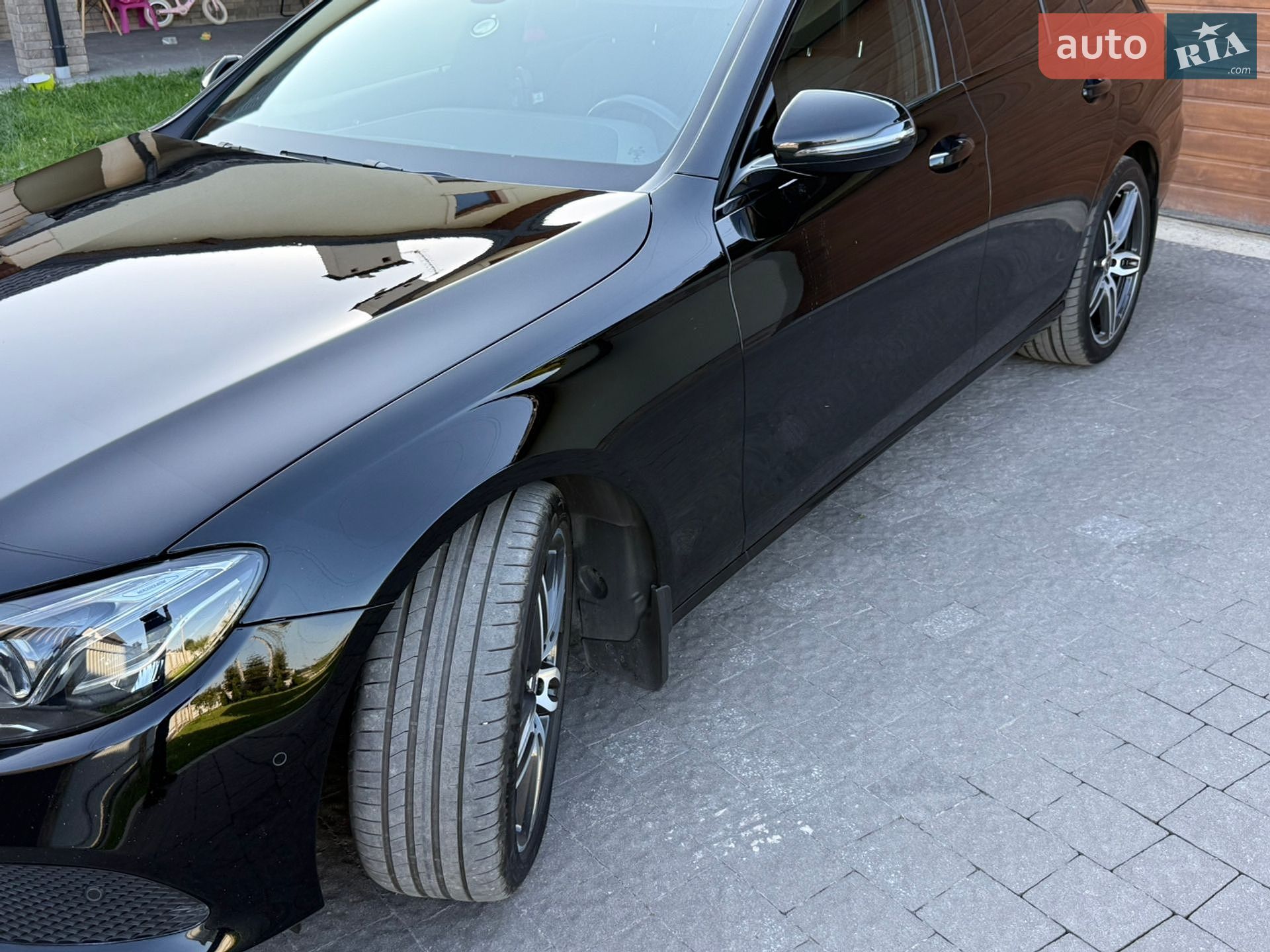 Mercedes-Benz E-Class 2020 VIN W1K2132051A843265 фото оголошення 29 з 36