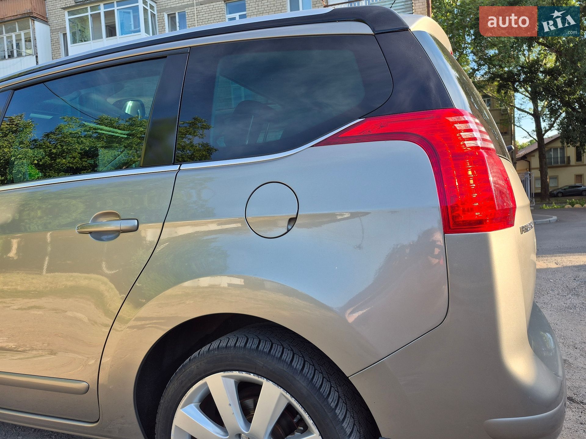 Peugeot 5008 2010 VIN VF30A5FVAAS169085 фото оголошення 16 з 30