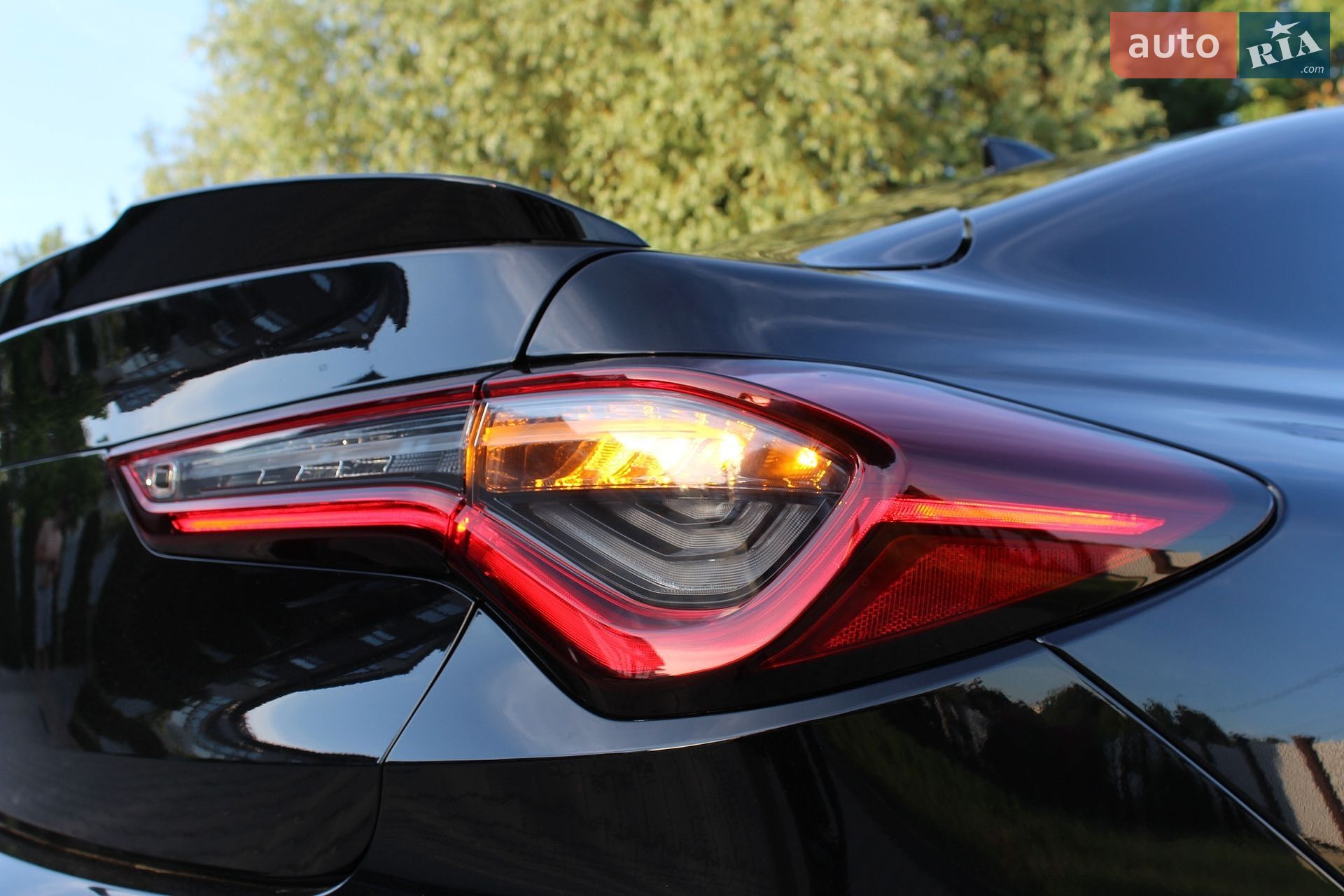 Acura TLX 2021 VIN 19UUB7F05MA000735 фото оголошення 25 з 69