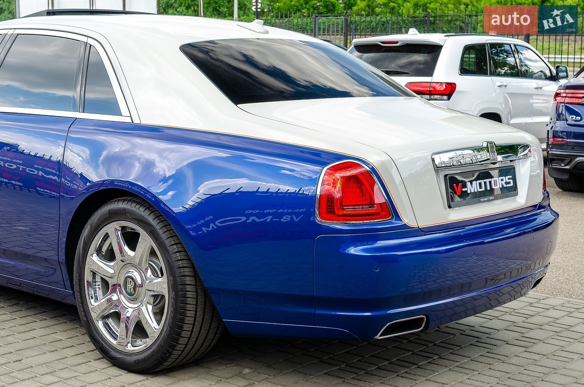 Rolls-Royce Ghost 2015 VIN SCA664S55FUX53413 фото оголошення 16 з 41