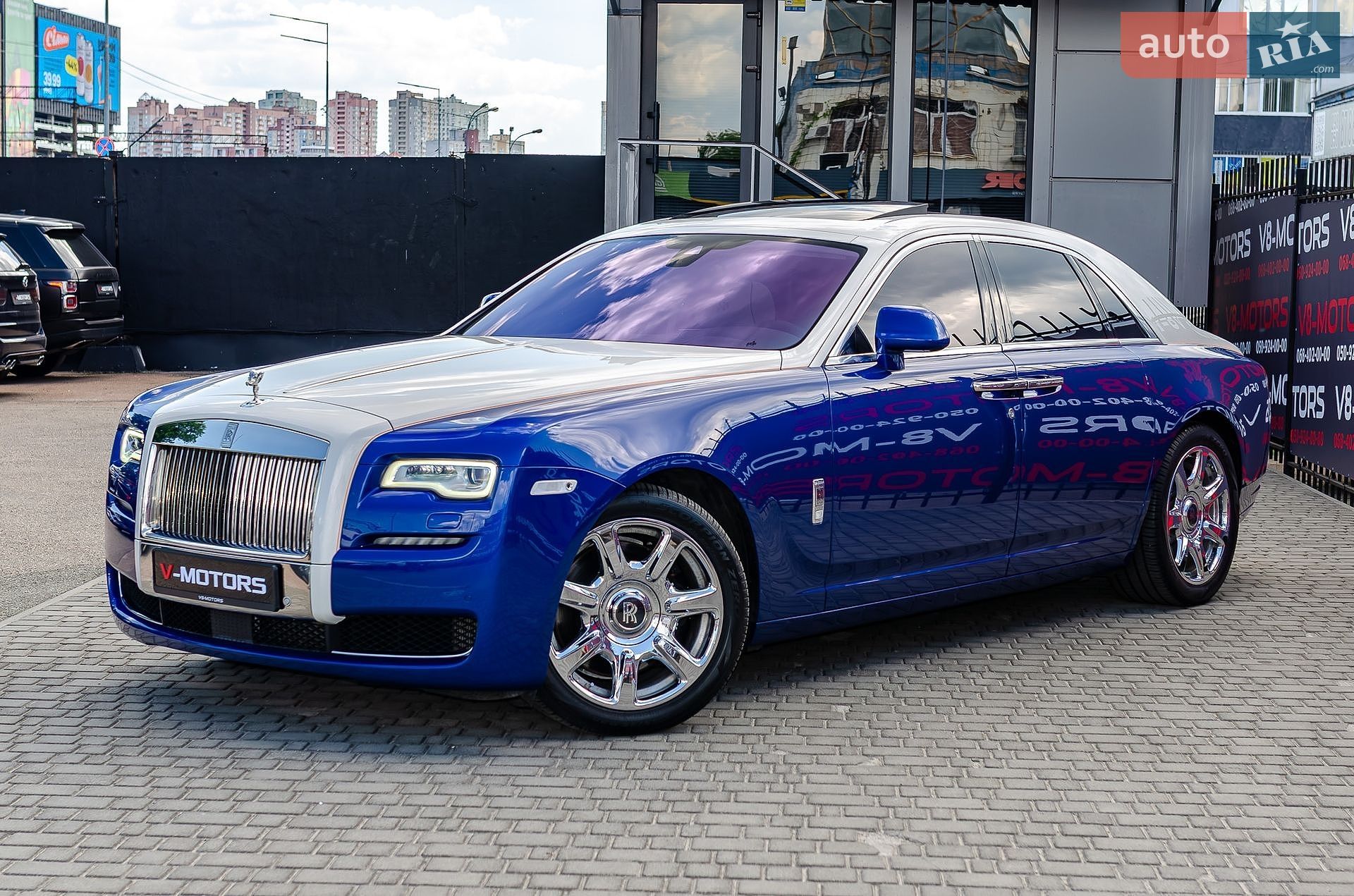 Rolls-Royce Ghost 2015 VIN SCA664S55FUX53413 фото оголошення 2 з 41
