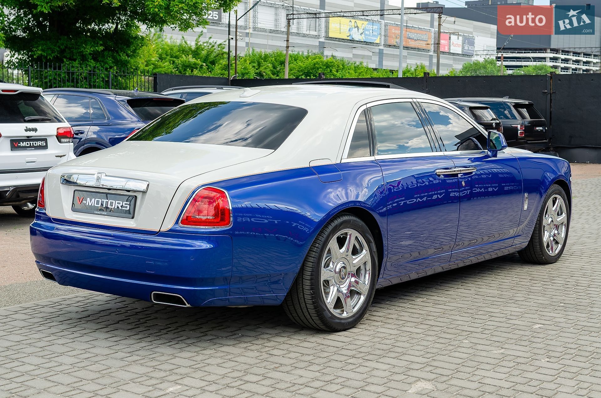 Rolls-Royce Ghost 2015 VIN SCA664S55FUX53413 фото оголошення 8 з 41