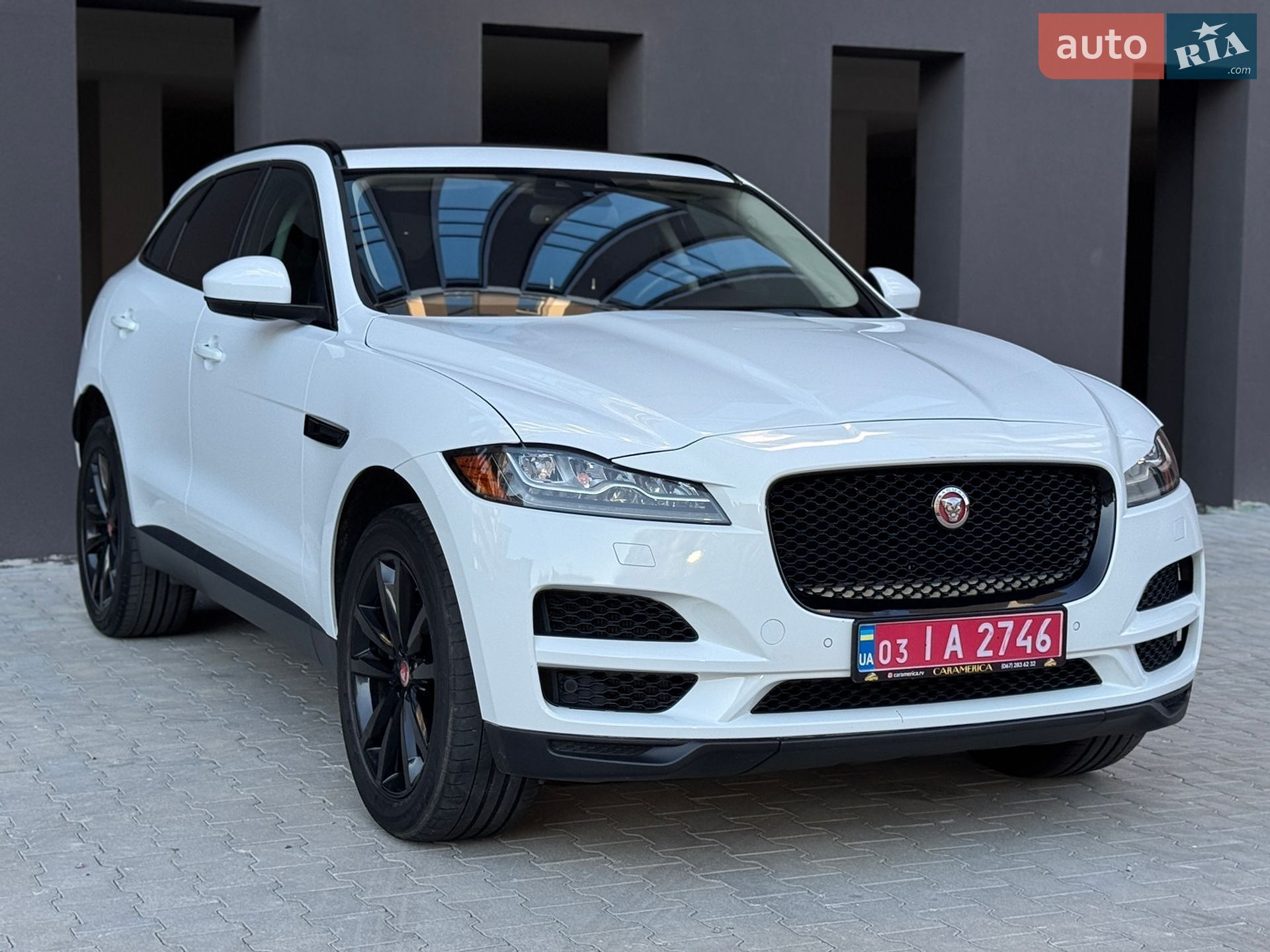 Jaguar F-Pace 2017 VIN SADCK2BN5HA097265 фото оголошення 4 з 25