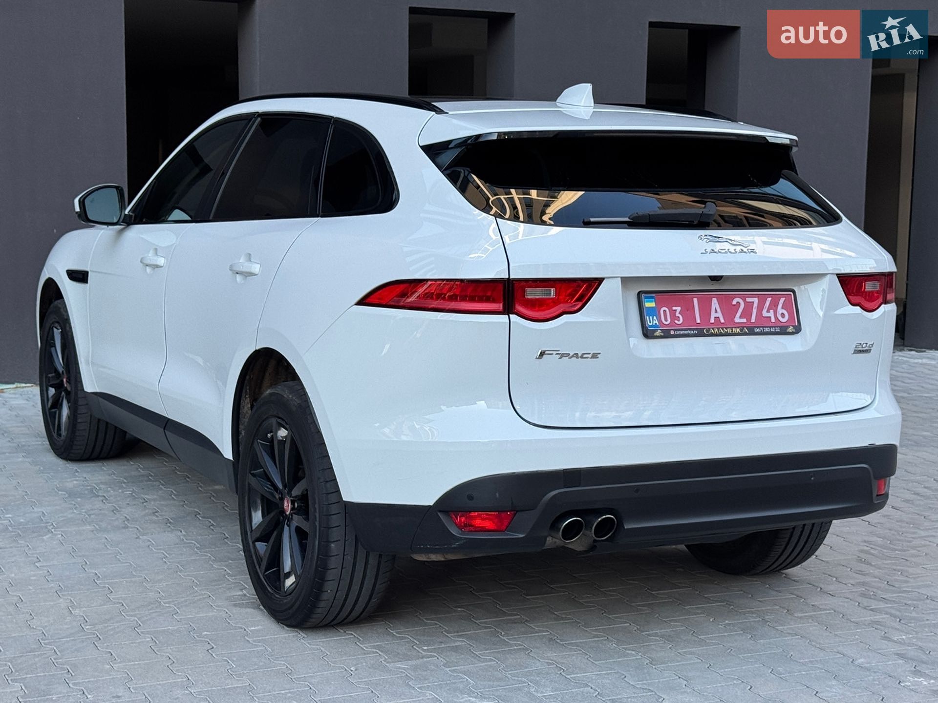 Jaguar F-Pace 2017 VIN SADCK2BN5HA097265 фото оголошення 9 з 25