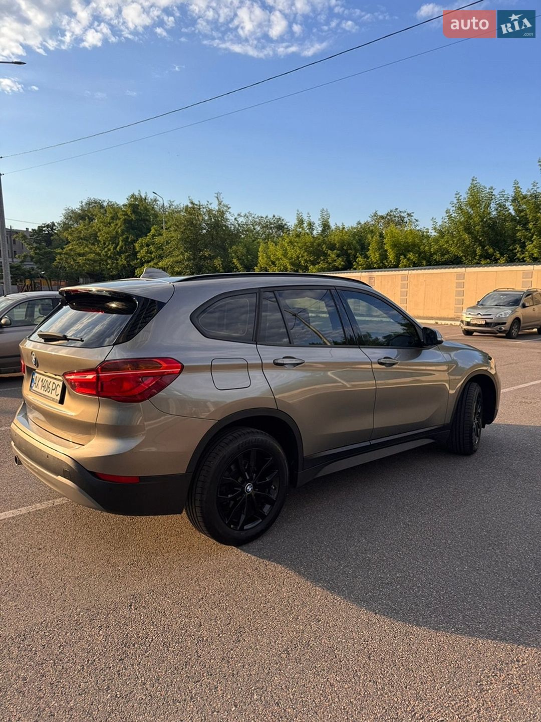 BMW X1 2018 VIN WBAJG110103G86620 фото оголошення 3 з 10