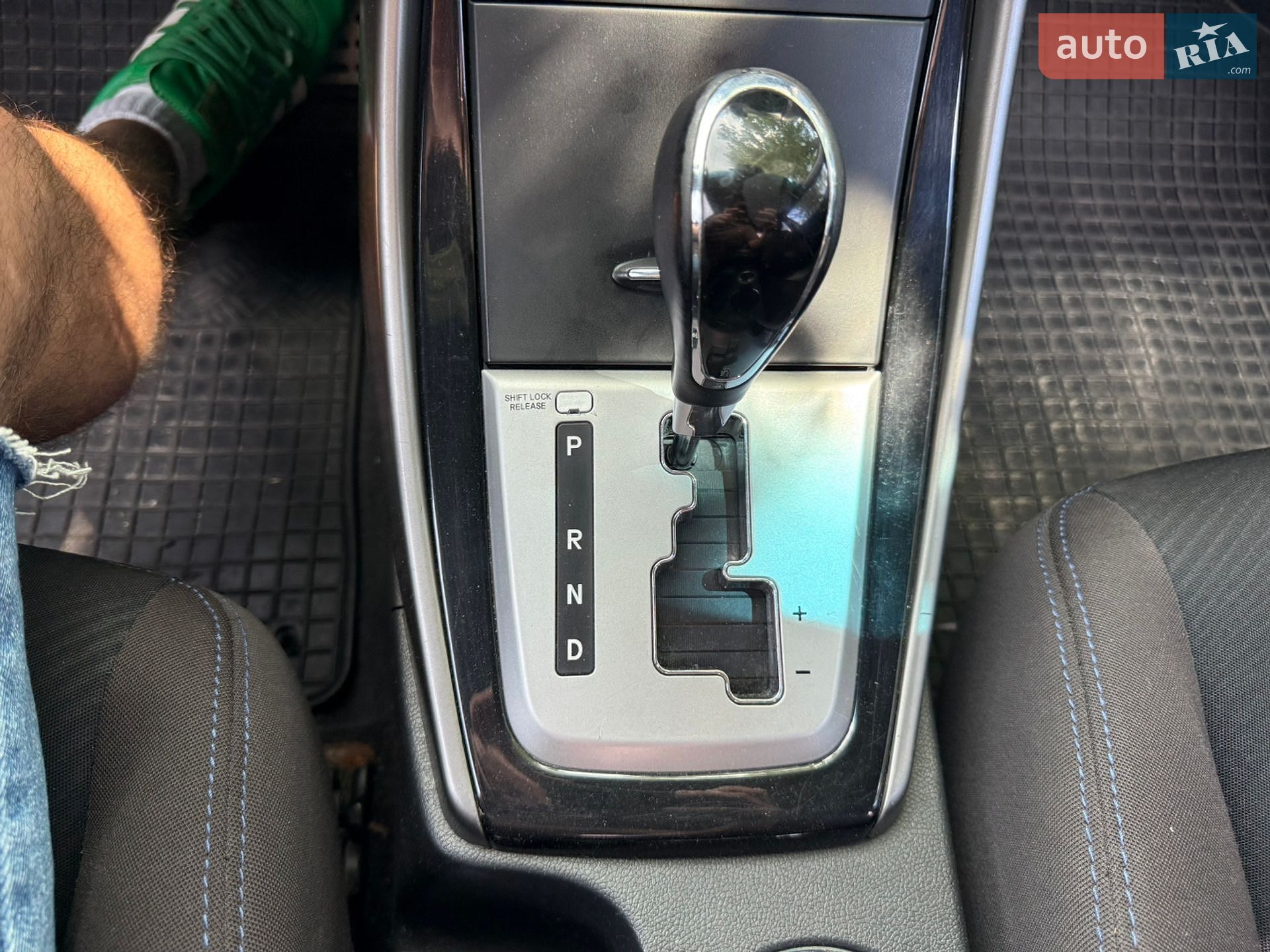 Hyundai Elantra 2012 VIN KMHDH41EBCU427714 фото оголошення 13 з 28