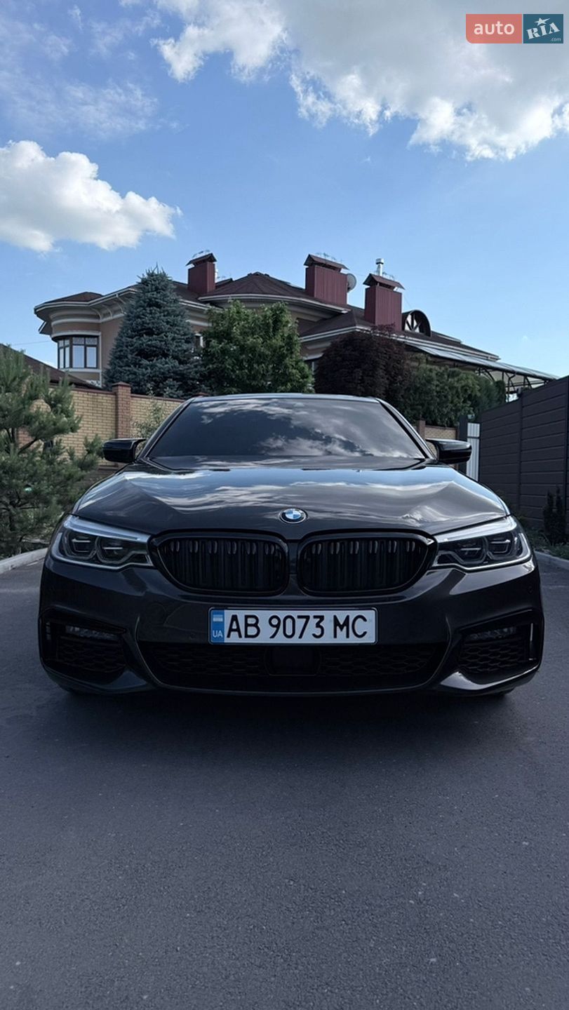 BMW 5 Series 2018 VIN WBAJE5C55KWW06675 фото оголошення 11 з 38