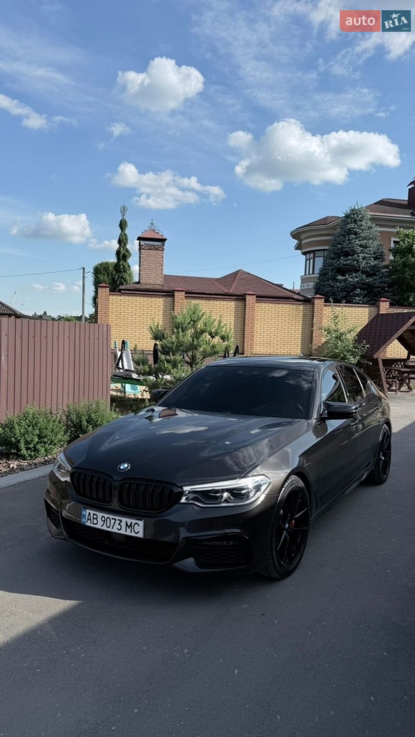 BMW 5 Series 2018 VIN WBAJE5C55KWW06675 фото оголошення 20 з 38