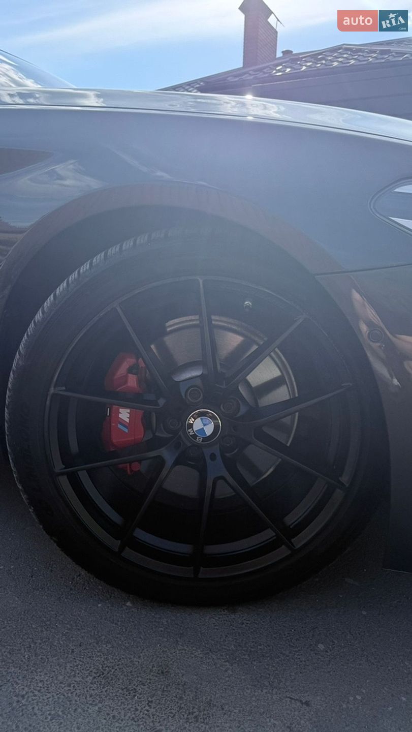 BMW 5 Series 2018 VIN WBAJE5C55KWW06675 фото оголошення 21 з 38
