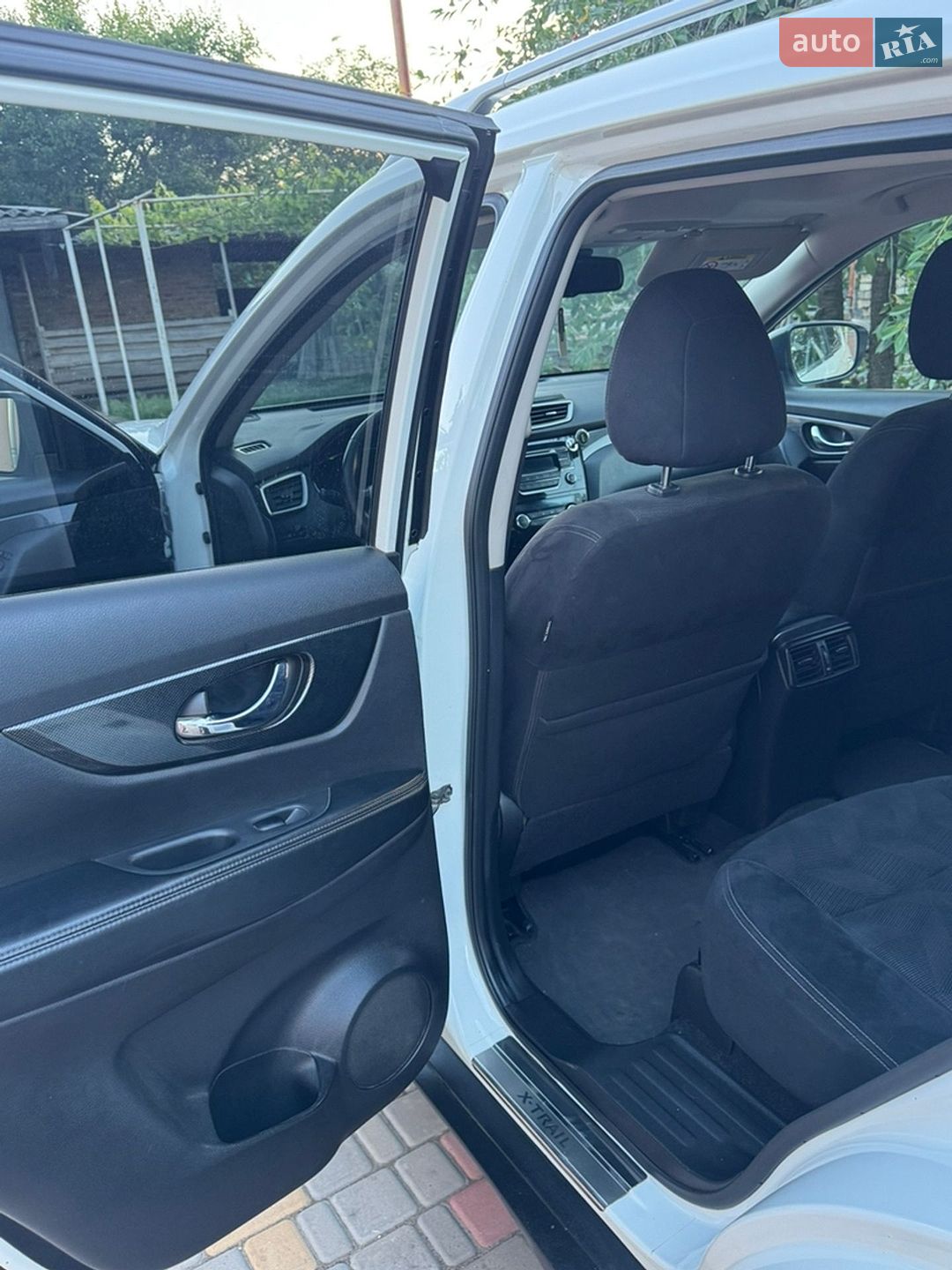 Nissan X-Trail 2016 VIN JN1TCAT32U0032205 фото оголошення 13 з 20
