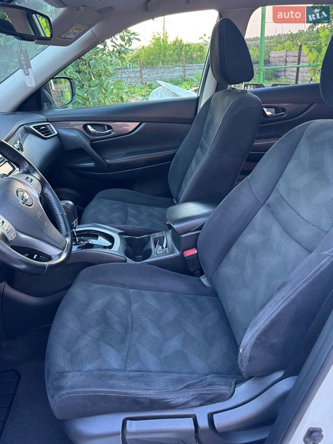 Nissan X-Trail 2016 VIN JN1TCAT32U0032205 фото оголошення 18 з 20