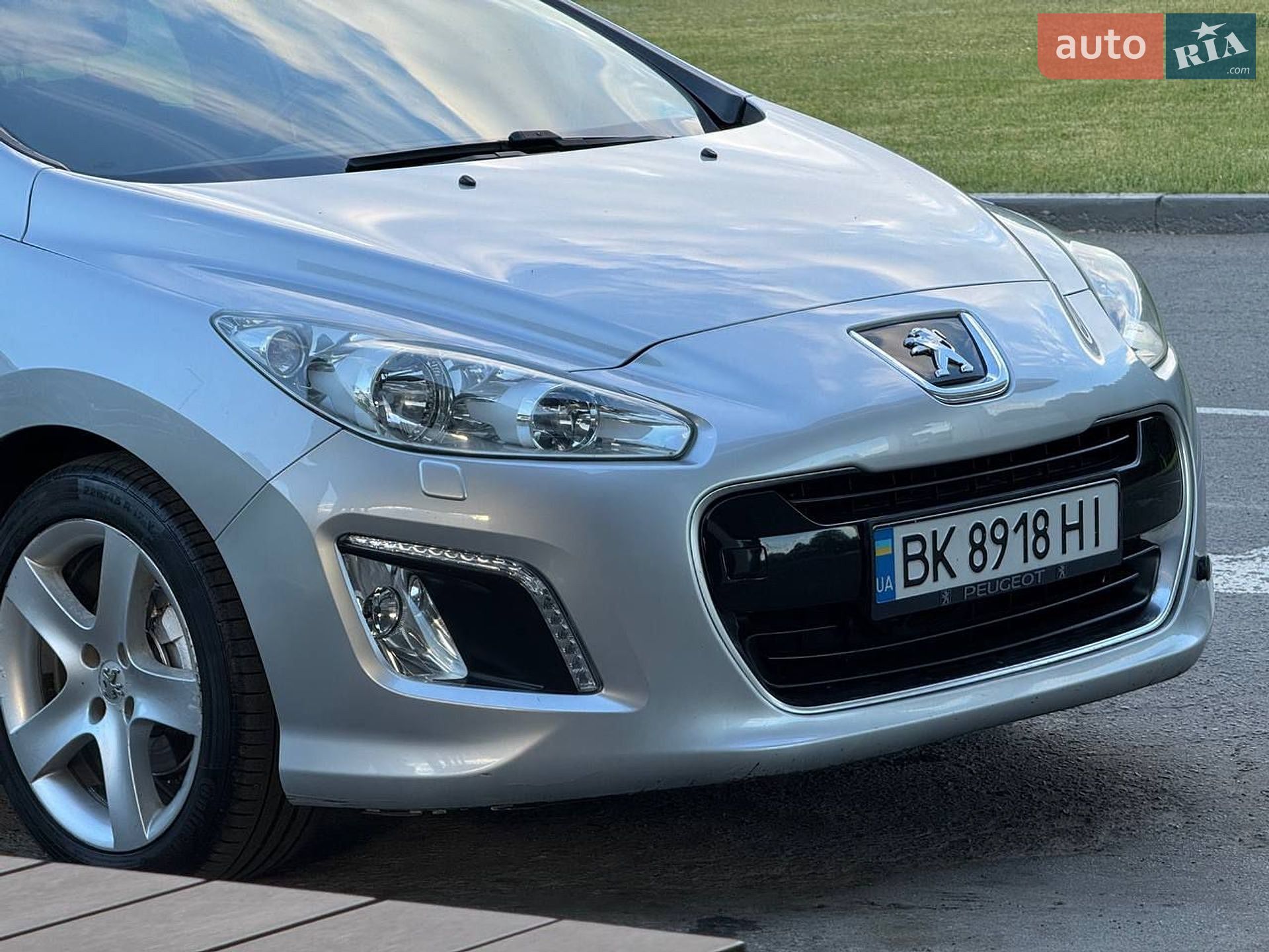 Peugeot 308 2011 VIN VF34E9HR8BS240720 фото оголошення 3 з 23