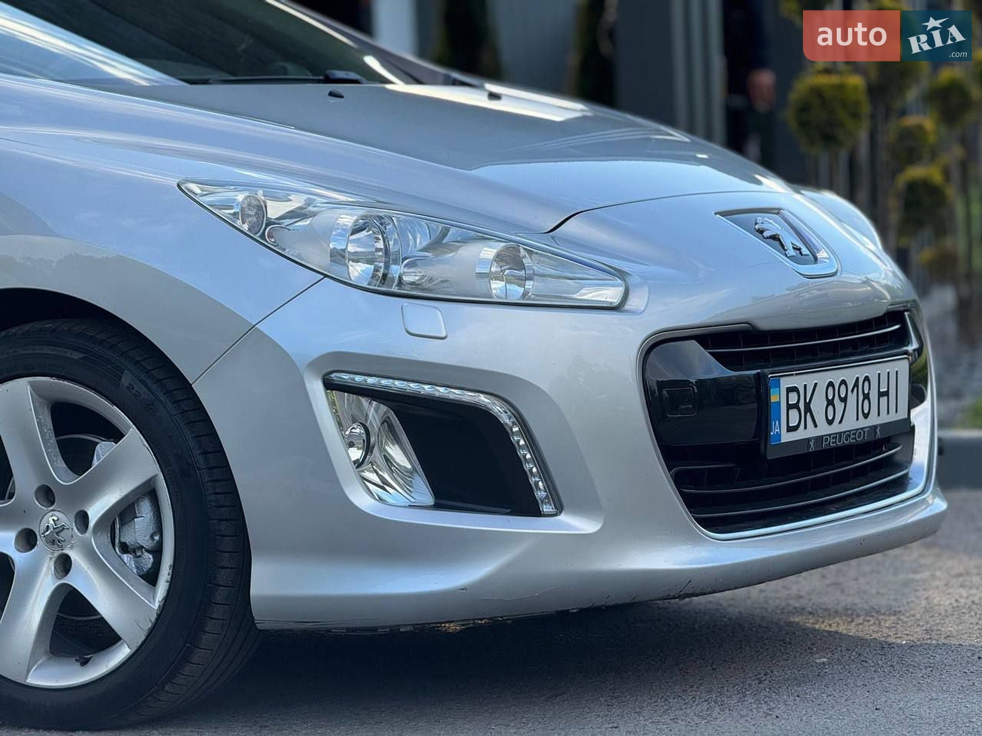Peugeot 308 2011 VIN VF34E9HR8BS240720 фото оголошення 5 з 23