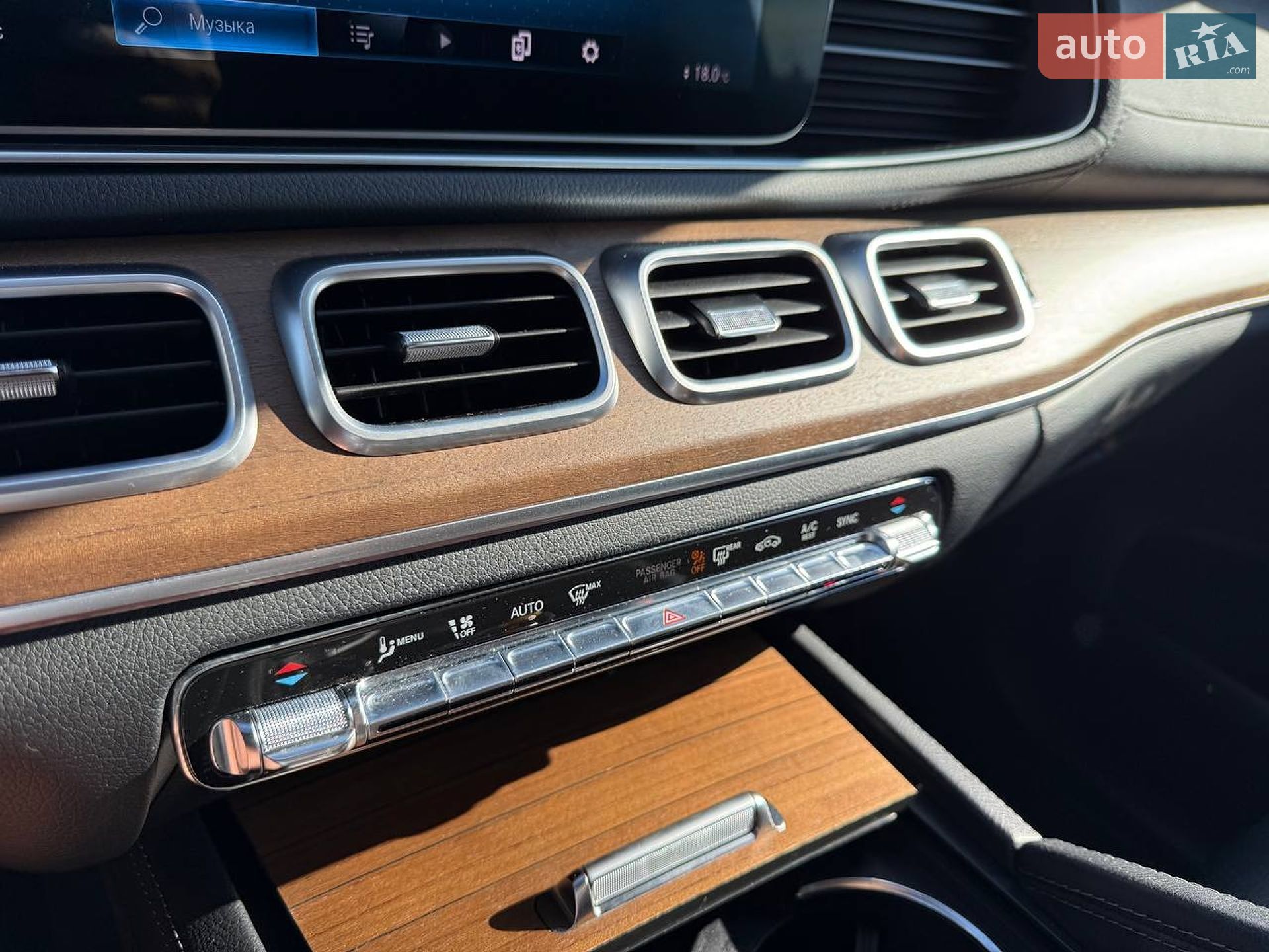 Mercedes-Benz GLS-Class 2019 VIN 4JGFF5KE5LA054645 фото оголошення 28 з 56
