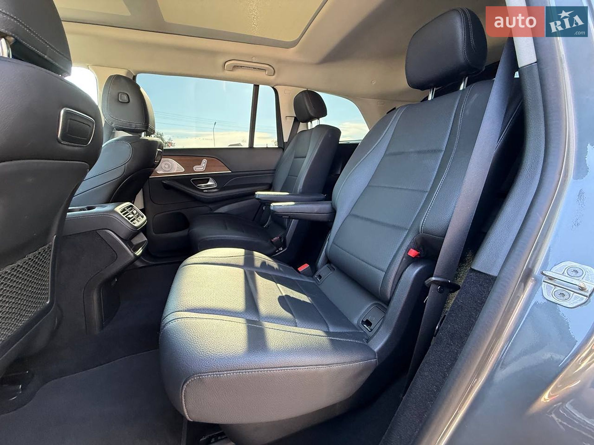 Mercedes-Benz GLS-Class 2019 VIN 4JGFF5KE5LA054645 фото оголошення 34 з 56