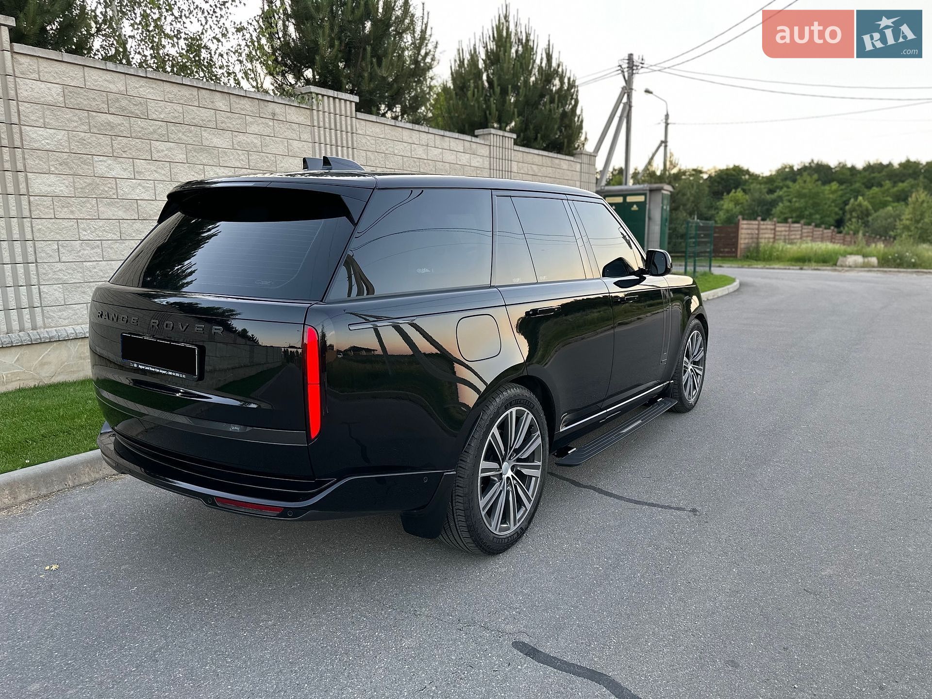 Land Rover Range Rover 2024 VIN SALKA9BW9SA280373 фото оголошення 3 з 35