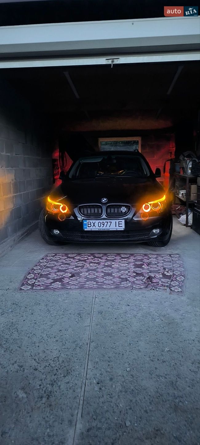 BMW 5 Series 2010 VIN WBAPX310X0C360396 фото оголошення 2 з 25