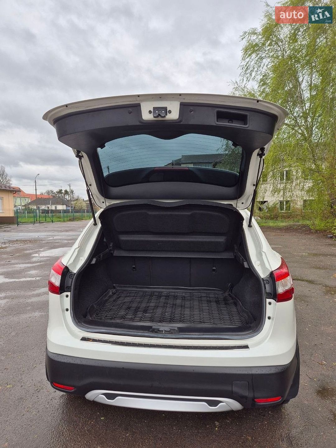 Nissan Qashqai 2017 VIN SJNFDAJ11U1970123 фото оголошення 9 з 13