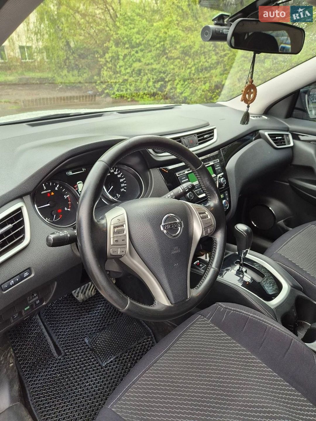 Nissan Qashqai 2017 VIN SJNFDAJ11U1970123 фото оголошення 11 з 13