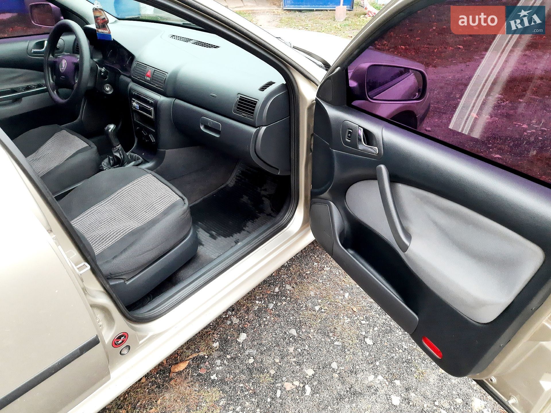 Skoda Octavia 2005 VIN TMBDK41U46B061286 фото оголошення 9 з 12