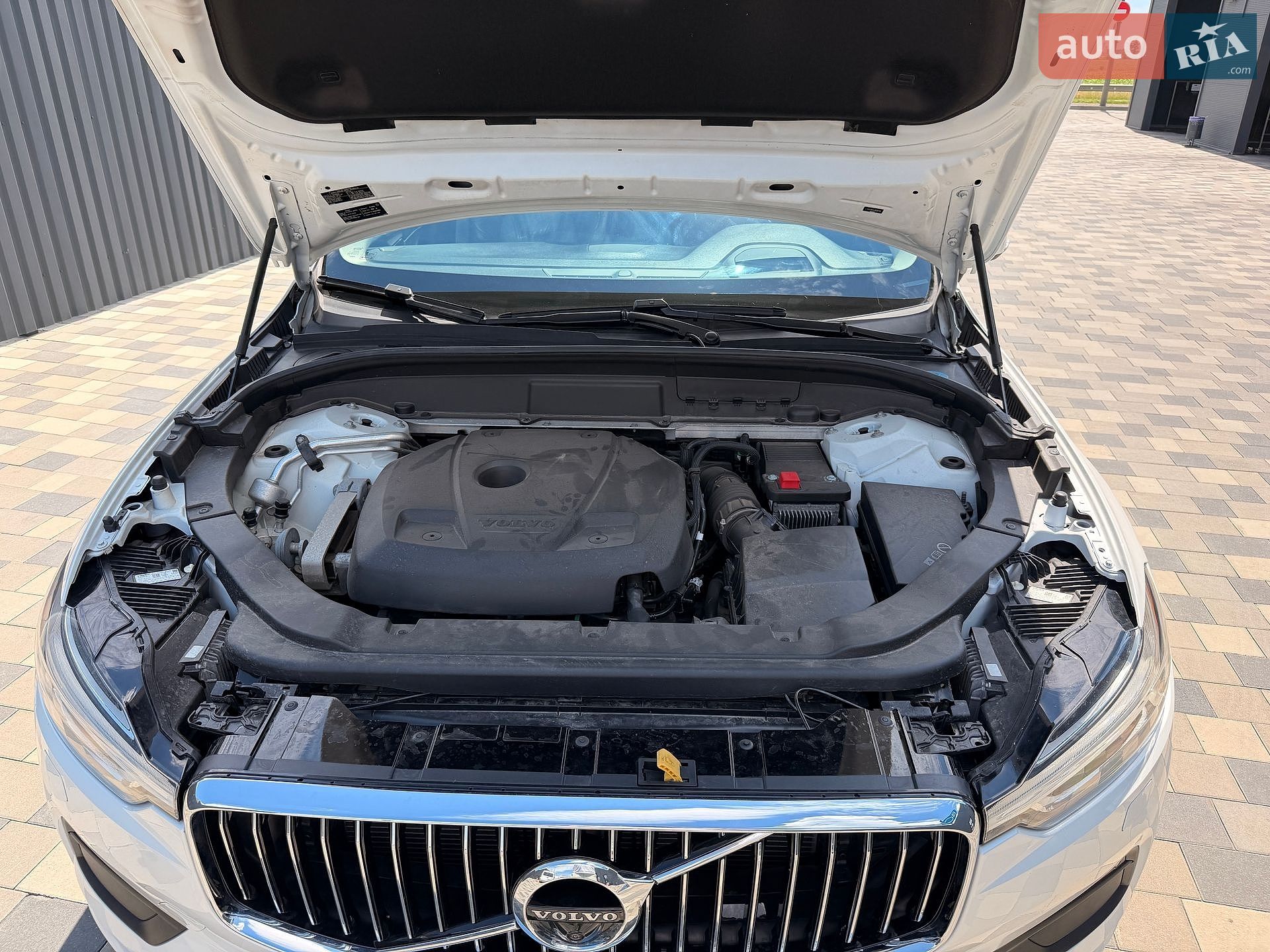 Volvo XC60 2018 VIN LYVA22RK5JB069768 фото оголошення 21 з 53