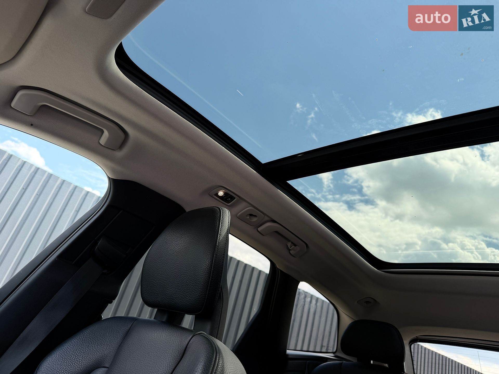 Volvo XC60 2018 VIN LYVA22RK5JB069768 фото оголошення 39 з 53
