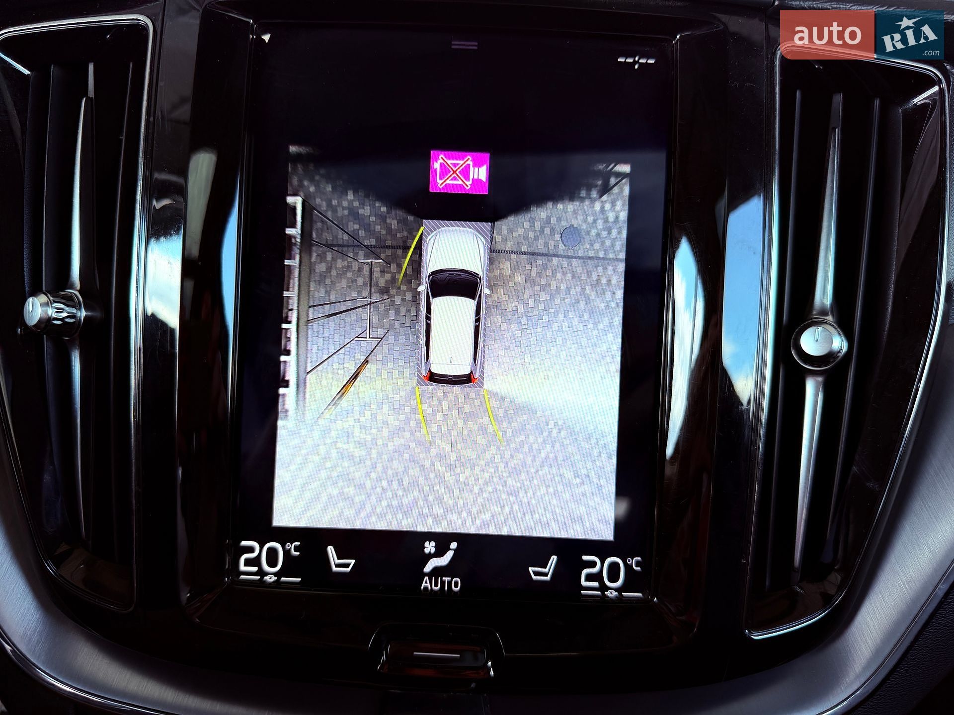 Volvo XC60 2018 VIN LYVA22RK5JB069768 фото оголошення 53 з 53