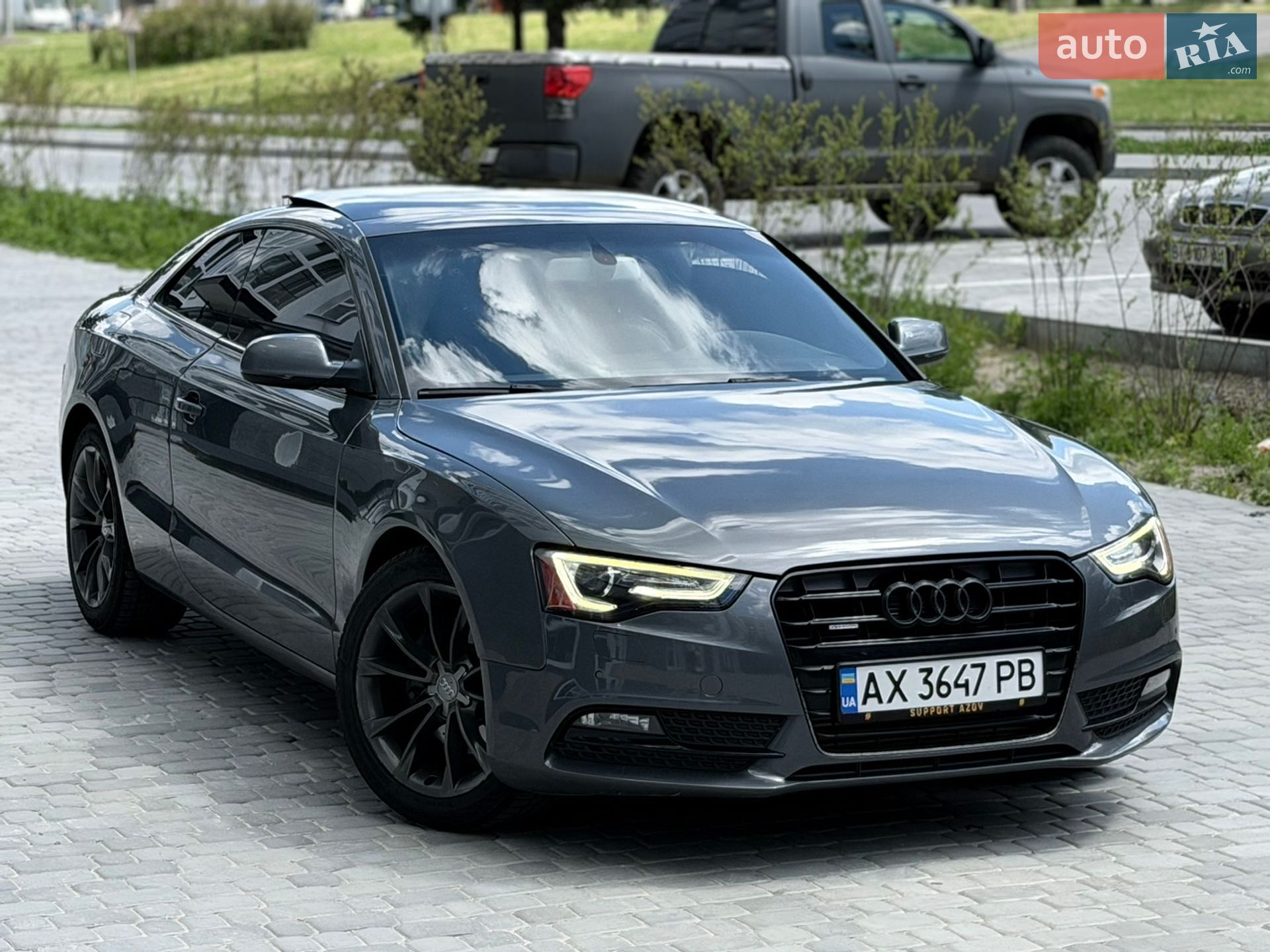 Audi A5 2012 VIN WAUCFAFR8DA004060 фото оголошення 3 з 15