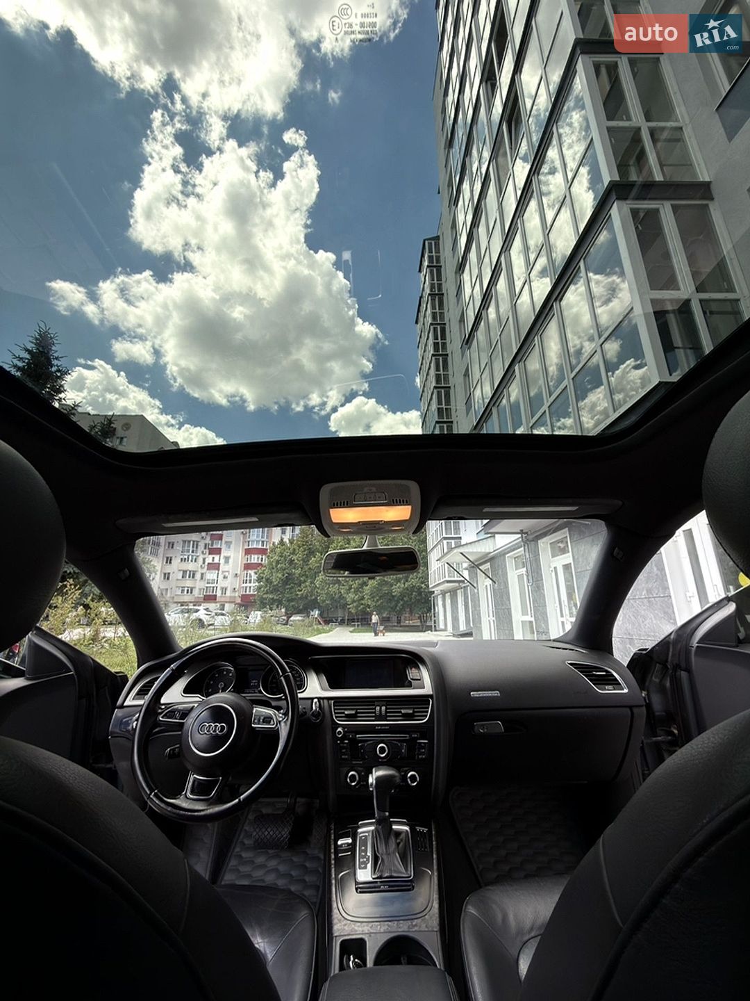 Audi A5 2012 VIN WAUCFAFR8DA004060 фото оголошення 15 з 15