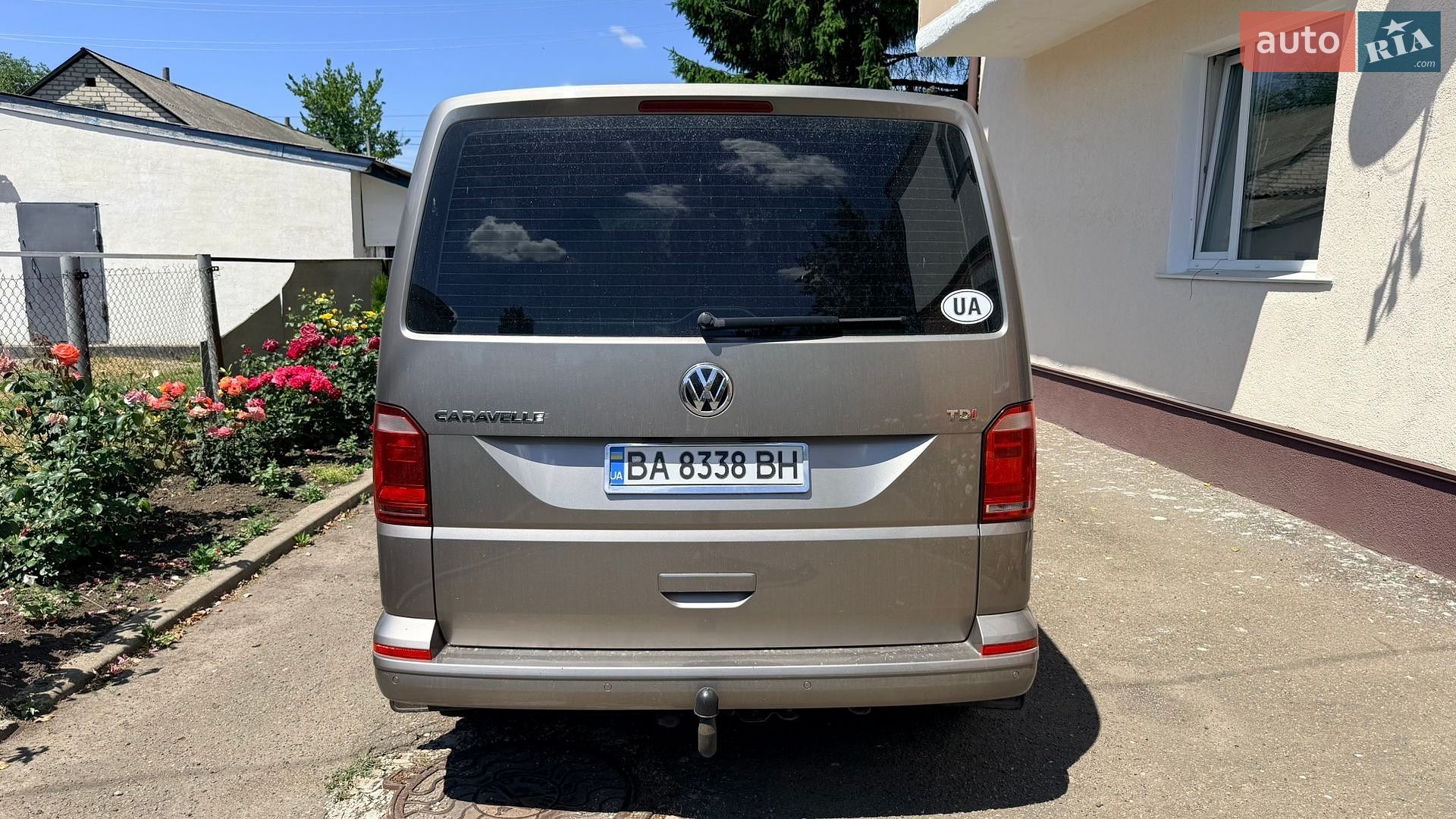 Volkswagen Caravelle 2016 VIN WV2ZZZ7HZGH111653 фото оголошення 9 з 25