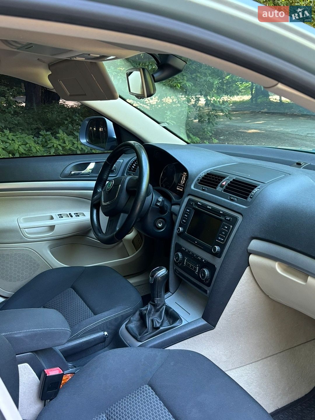 Skoda Octavia 2011 VIN TMBGK61Z5C2032878 фото оголошення 14 з 19