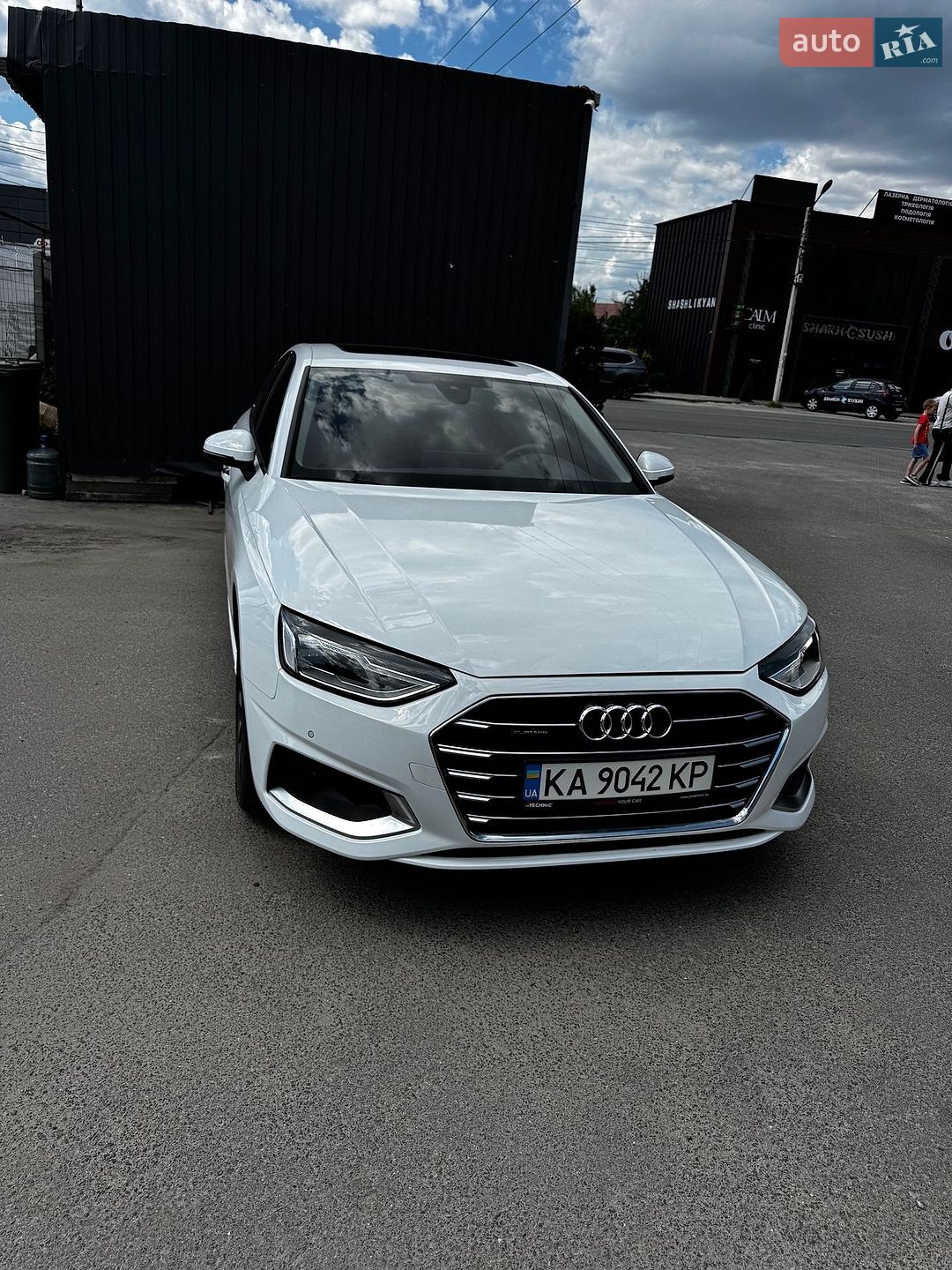 Audi A4 2020 VIN WAUABAF47MN002641 фото оголошення 13 з 31