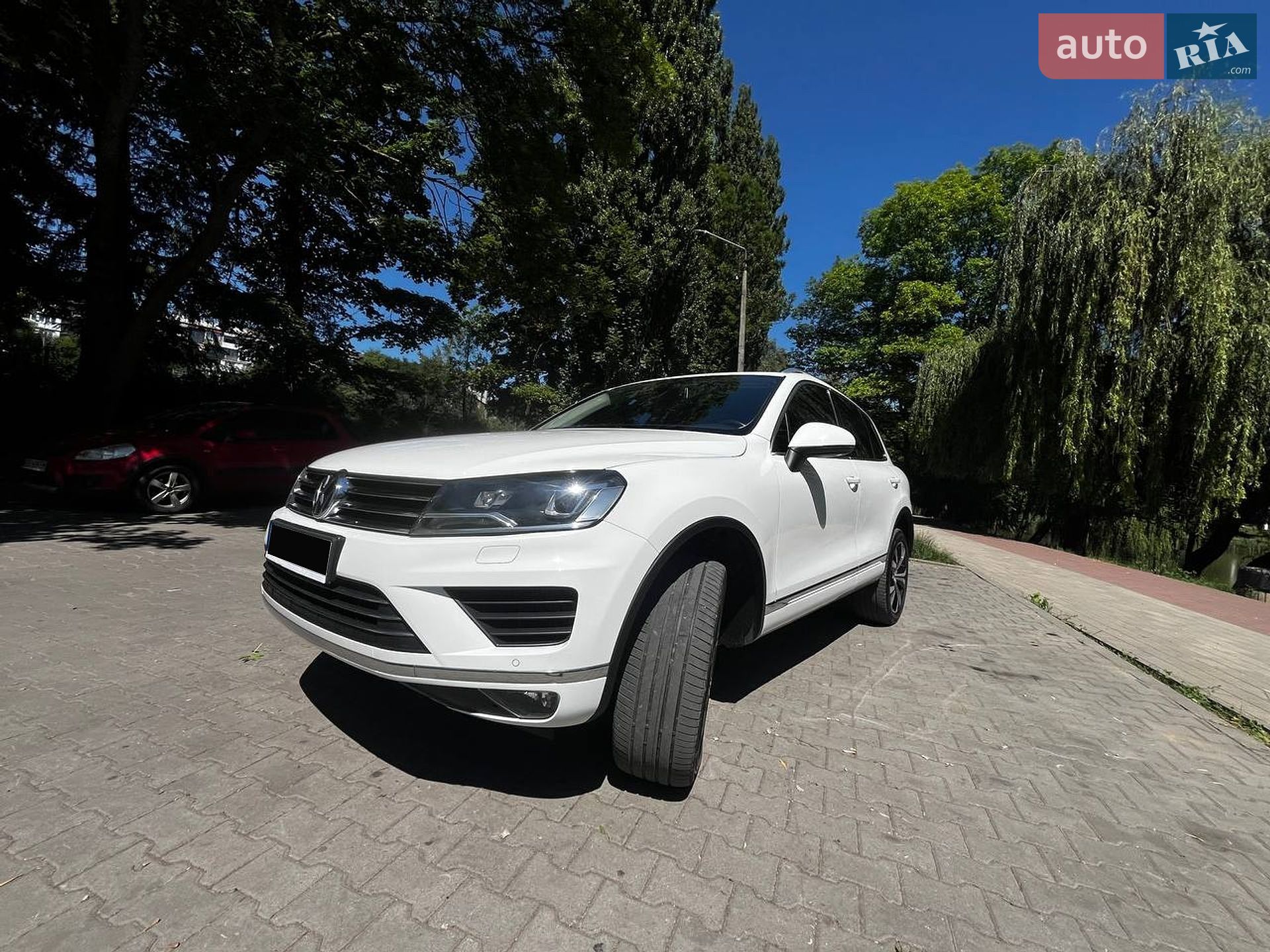 Volkswagen Touareg 2014 VIN WVGZZZ7PZFD008045 фото оголошення 7 з 51